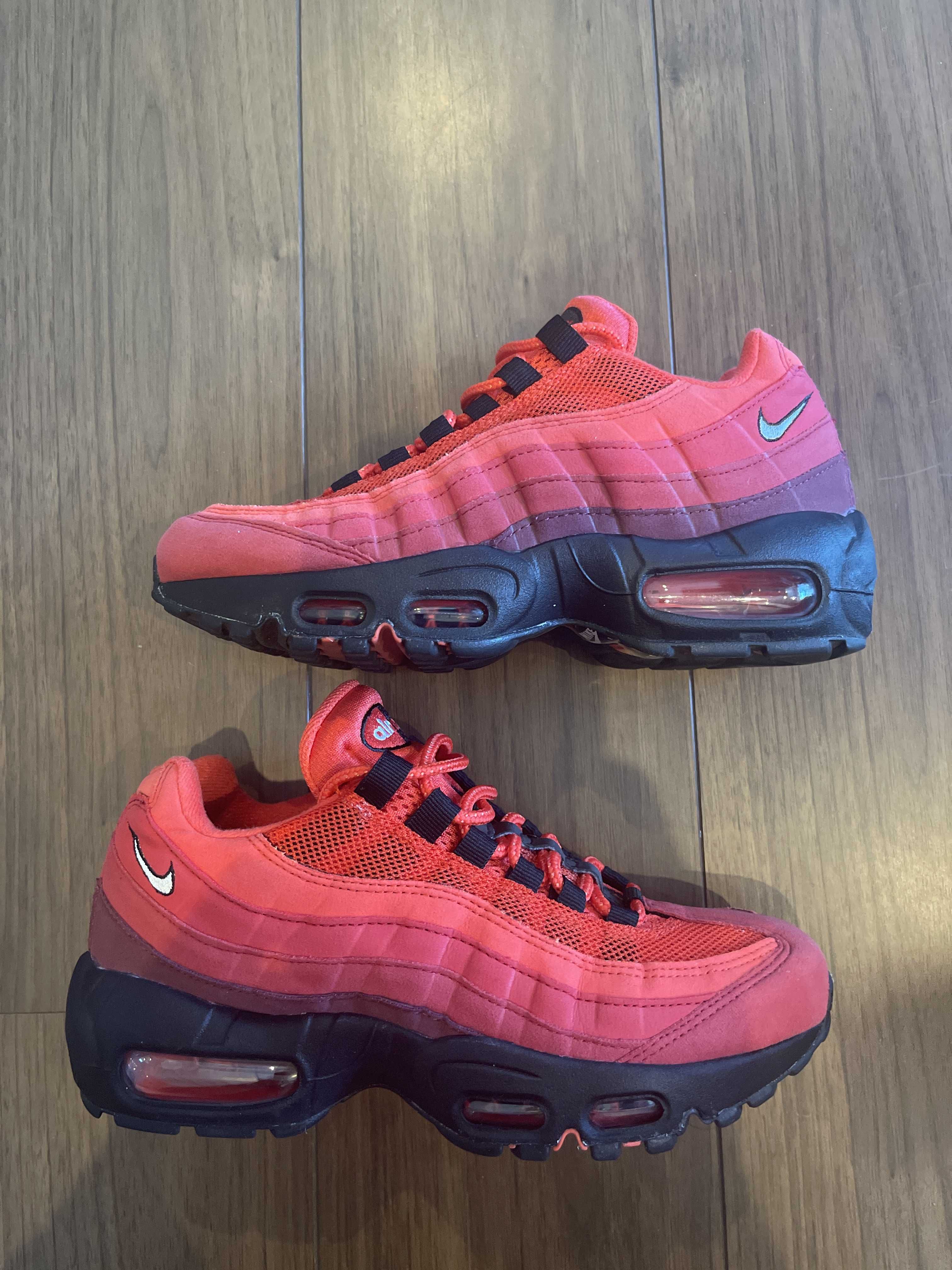 Nike Air Max 95 OG "Habanero Red"
