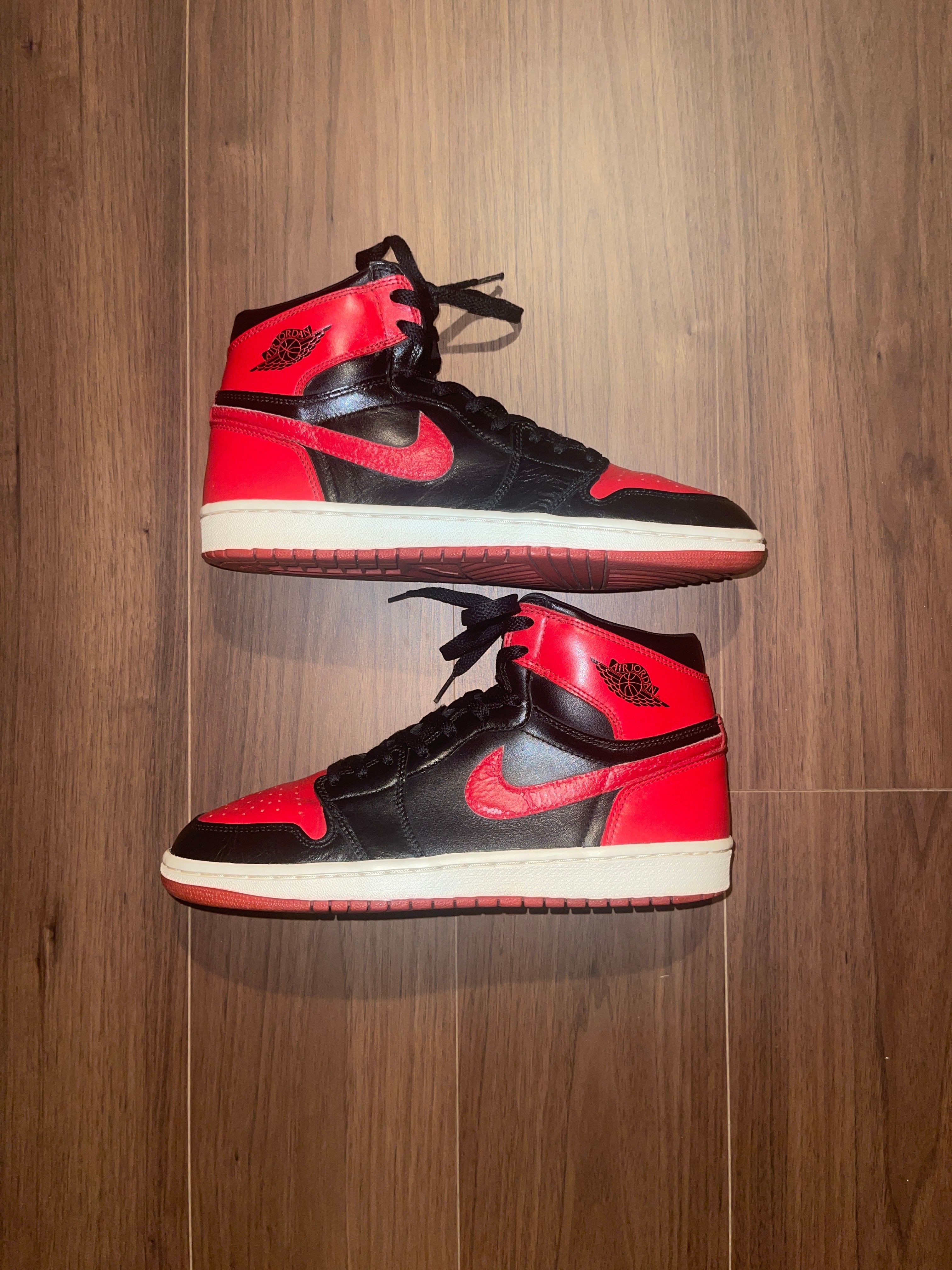 Nike Air Jordan 1 Retro High "Black Varsity Red/Bred"(2001)