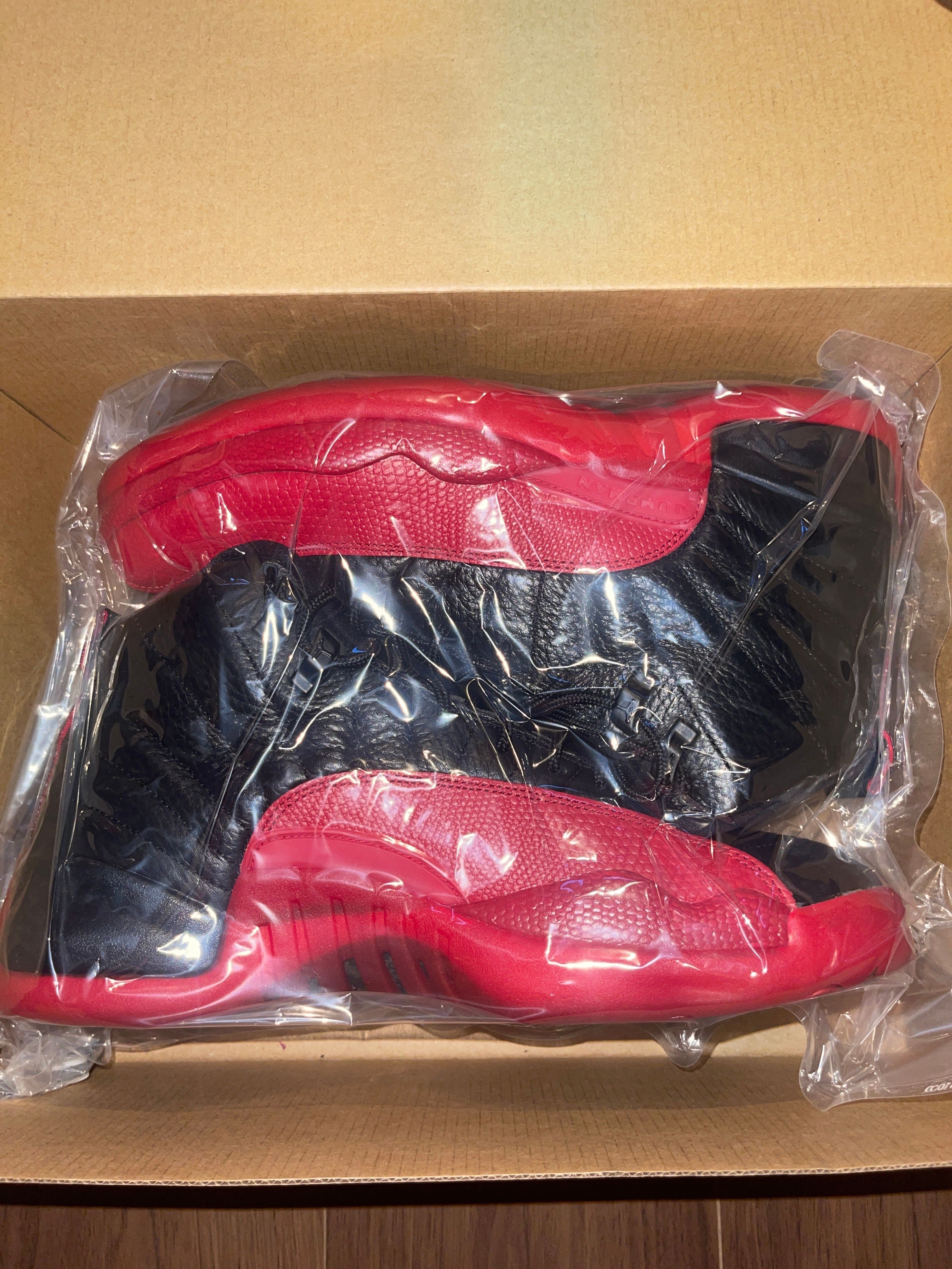 Nike Air Jordan 12 Retro "Flu Game/Black/Versity Red" (2016)