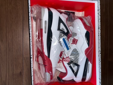 Nike Air Jordan 4 Retro OG "Fire Red" (2020)