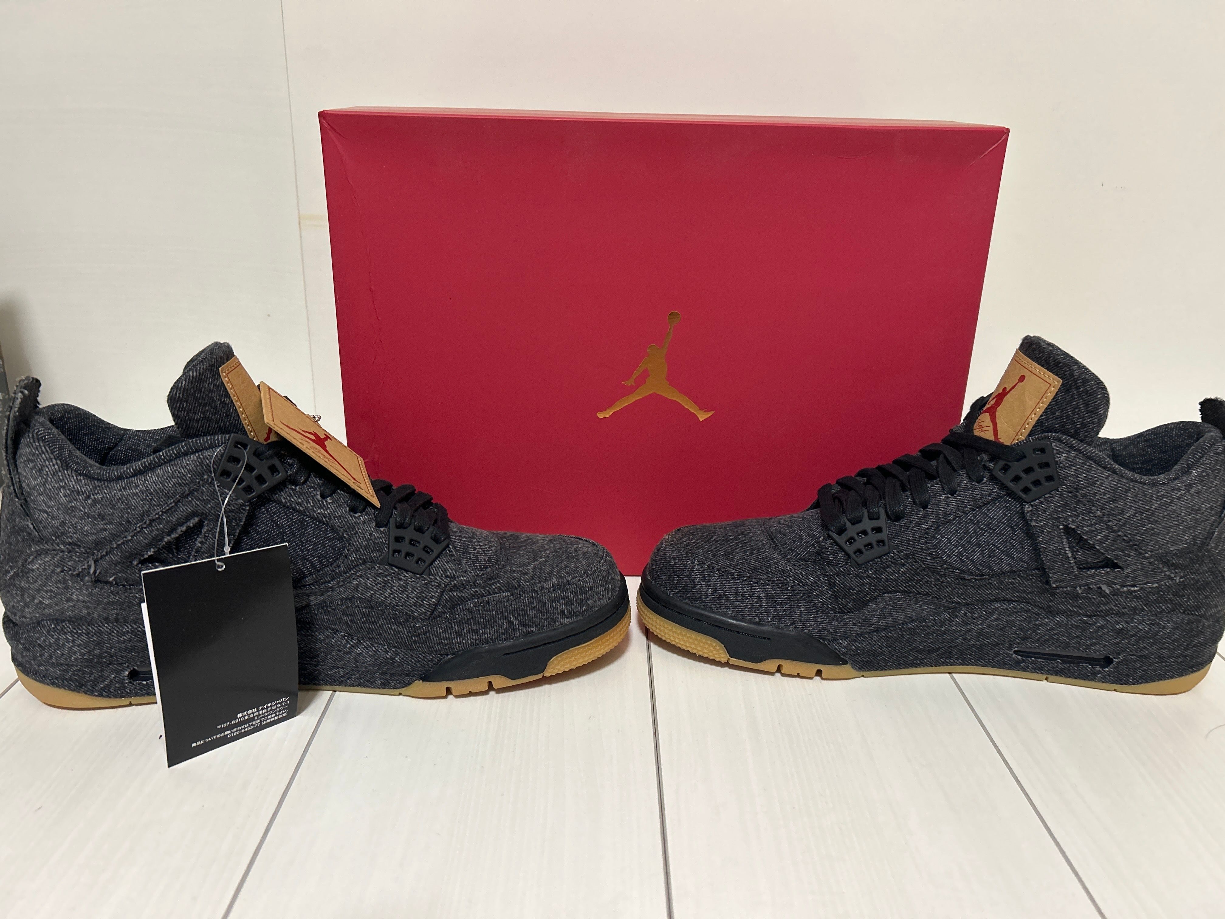 Nike × Levi's Air Jordan 4 "Black Denim" (Tag: LEVIS®)