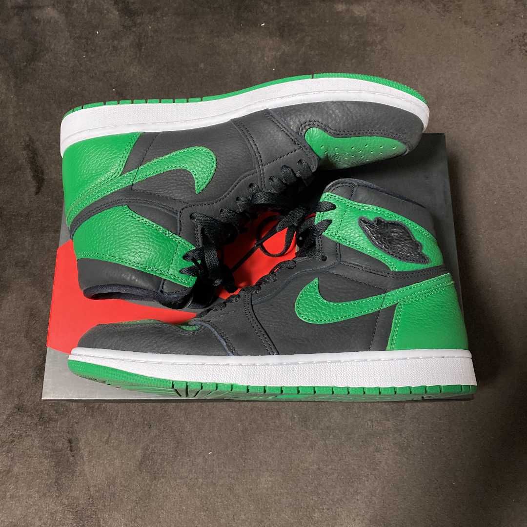 Nike Air Jordan 1 Retro High OG "Black/Pine Green" (2020)      