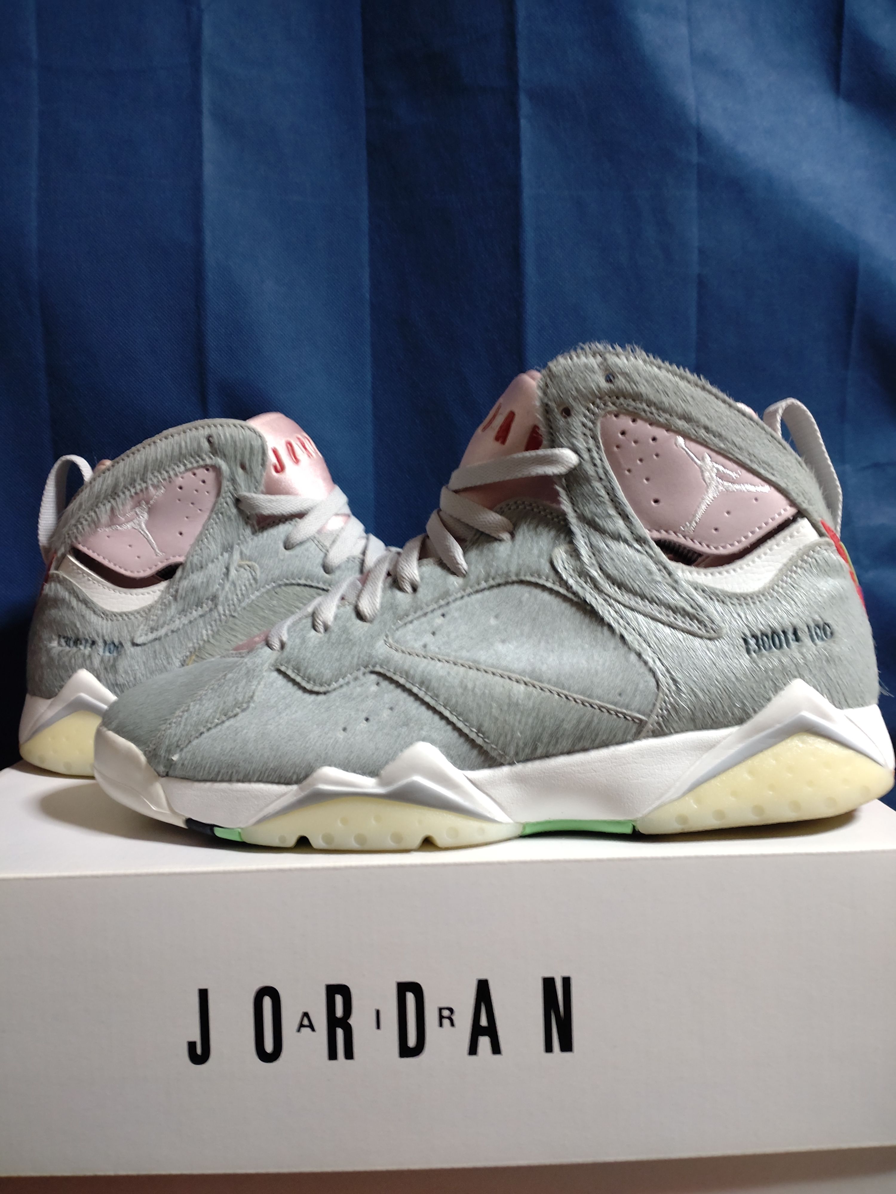 Nike Air Jordan 7 SE "Hare 2.0"
