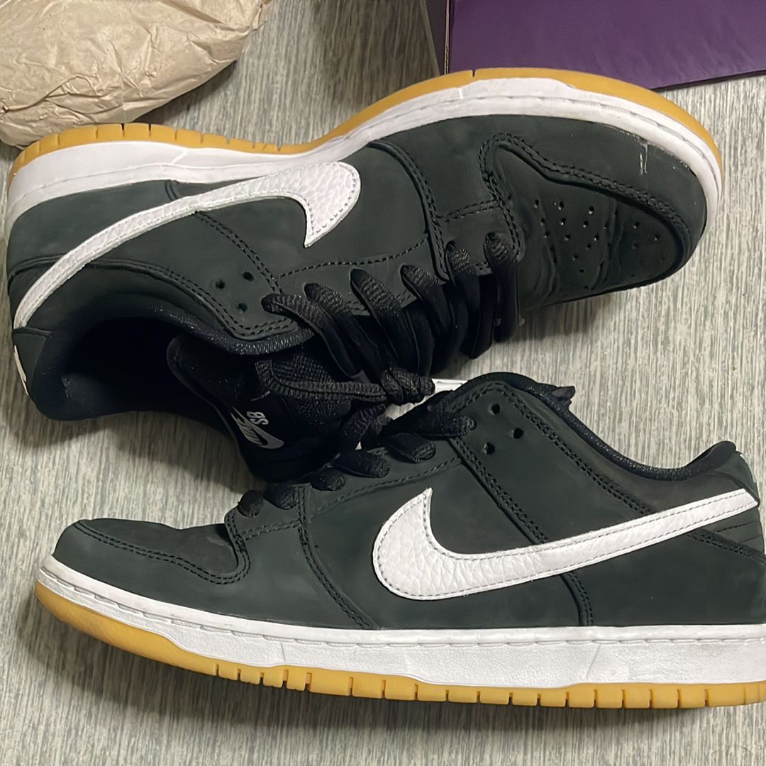 Nike SB Dunk Low Pro "Black/WhiteBlack-Gum Light Brown"