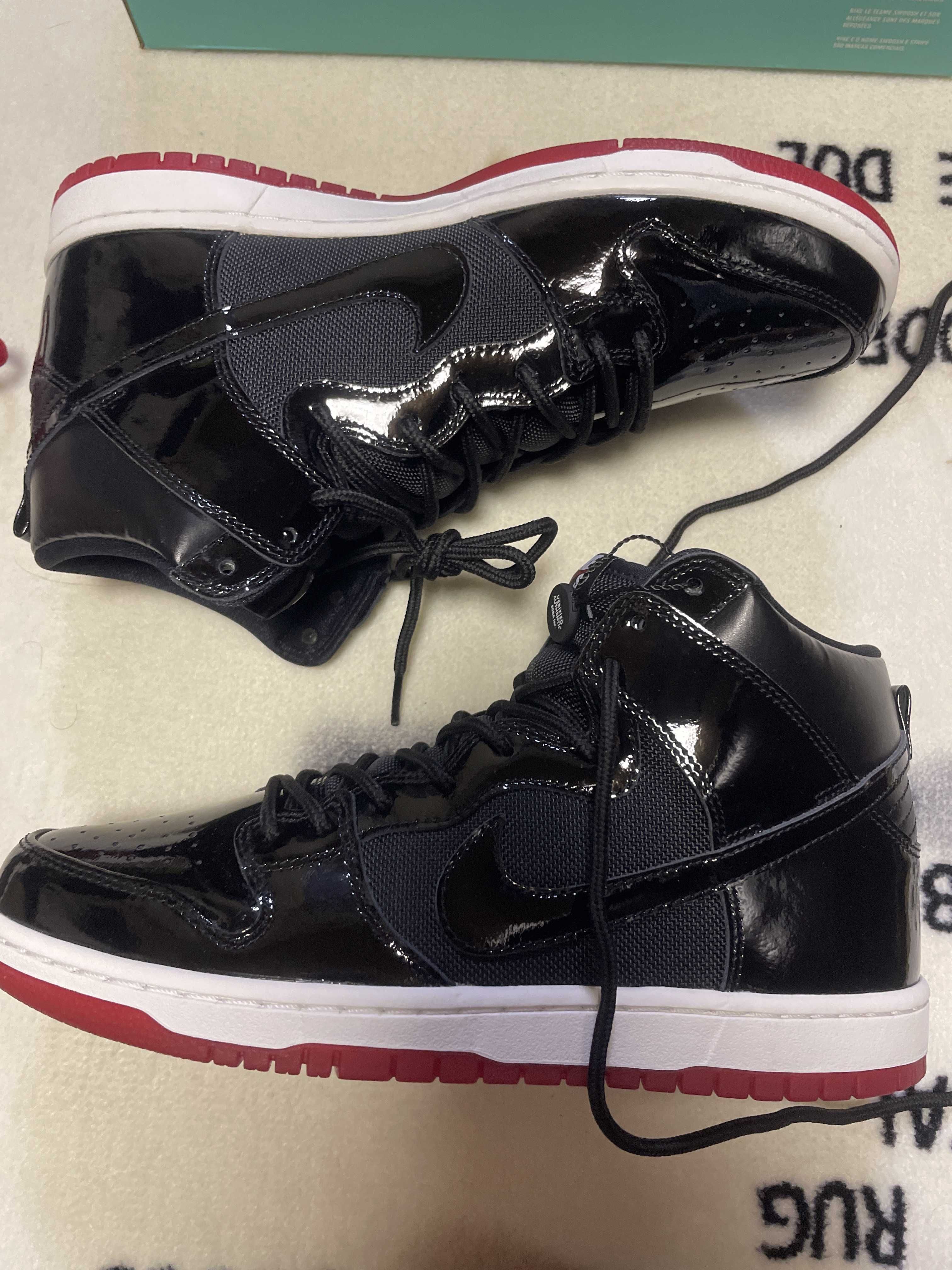 Nike SB Dunk High "Bred"