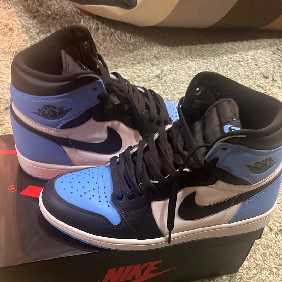 Nike Air Jordan 1 Retro High OG "University Blue/UNC Toe"