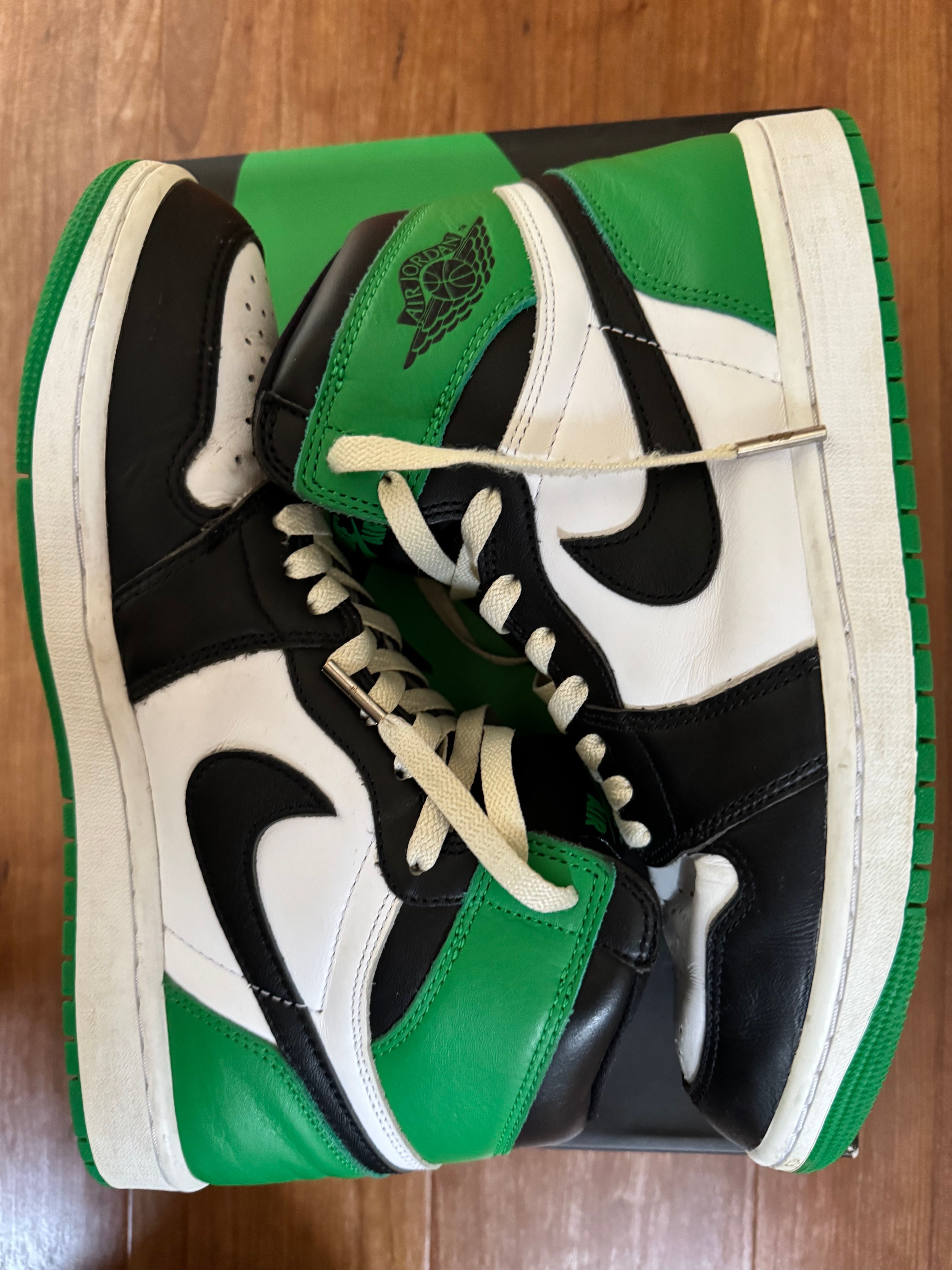 Nike Air Jordan 1 Retro High OG "Celtics/Black and Lucky Green" (2023)