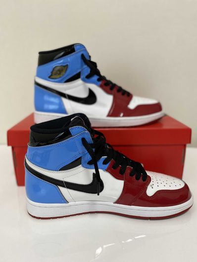 Nike Air Jordan 1 High OG "Fearless"