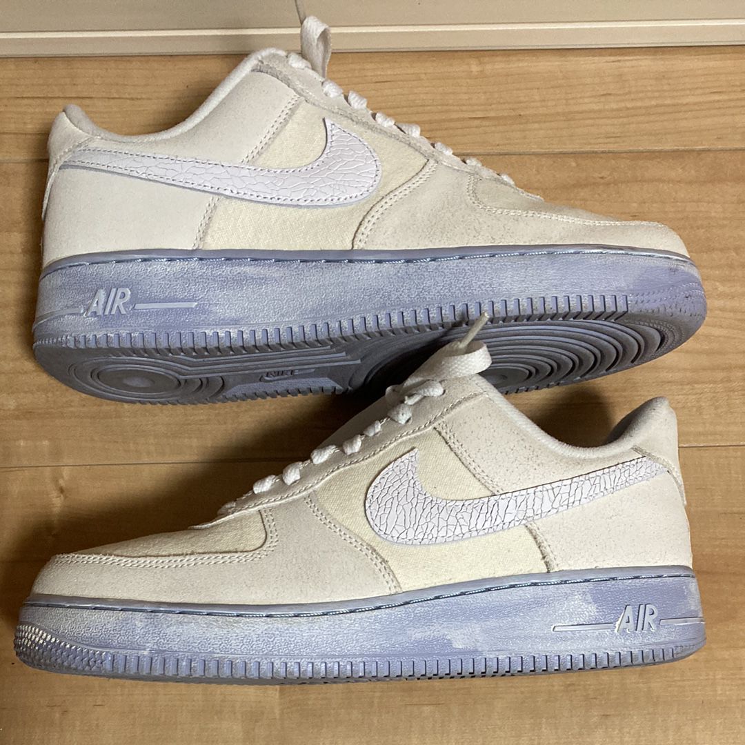 Nike Air Force 1 '07 LV8 EMB "Summit White/Blue Whisper/Football Grey"