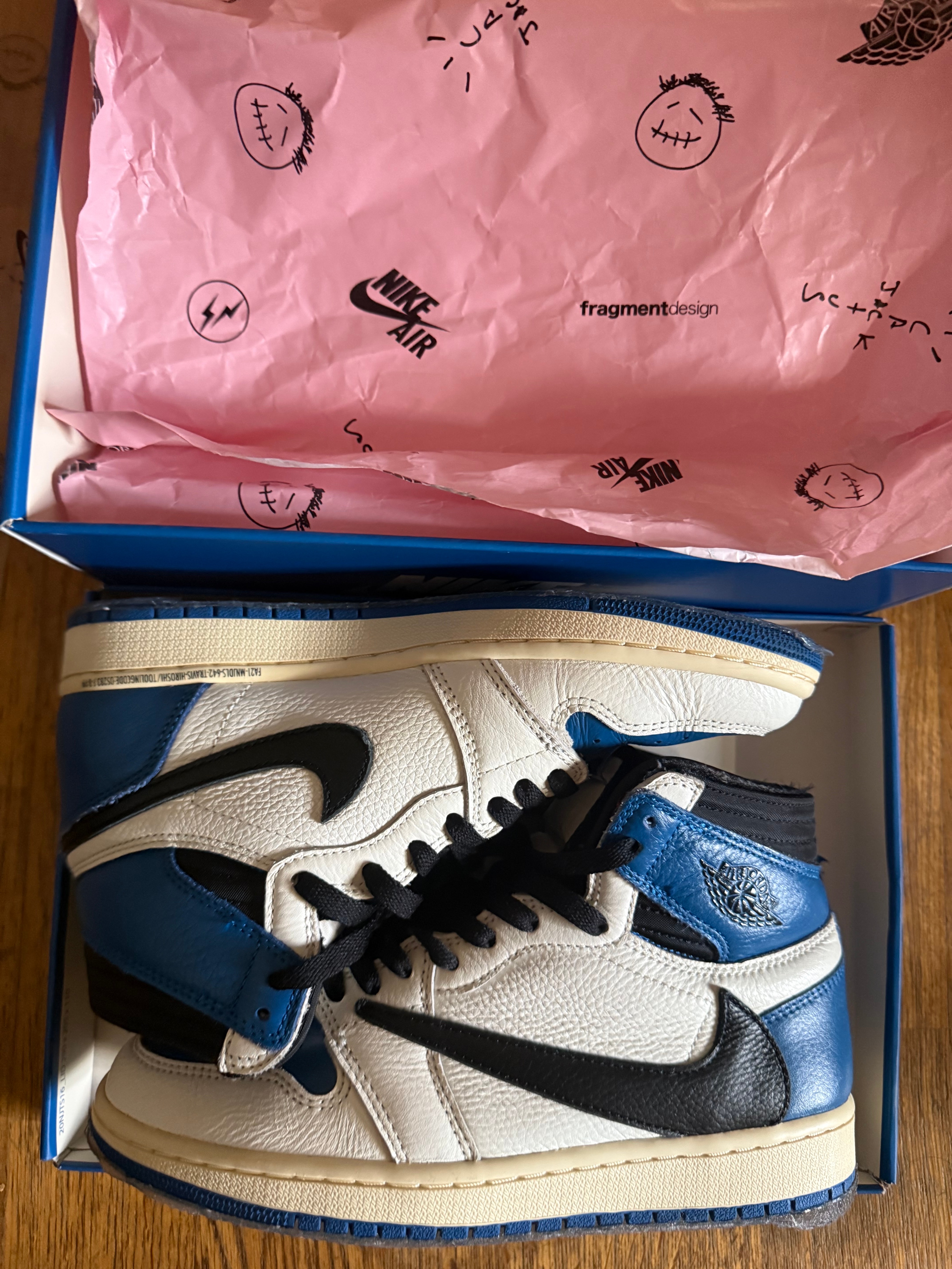 Travis Scott × fragment design × Nike Air Jordan 1 Retro High OG SP "Military Blue"