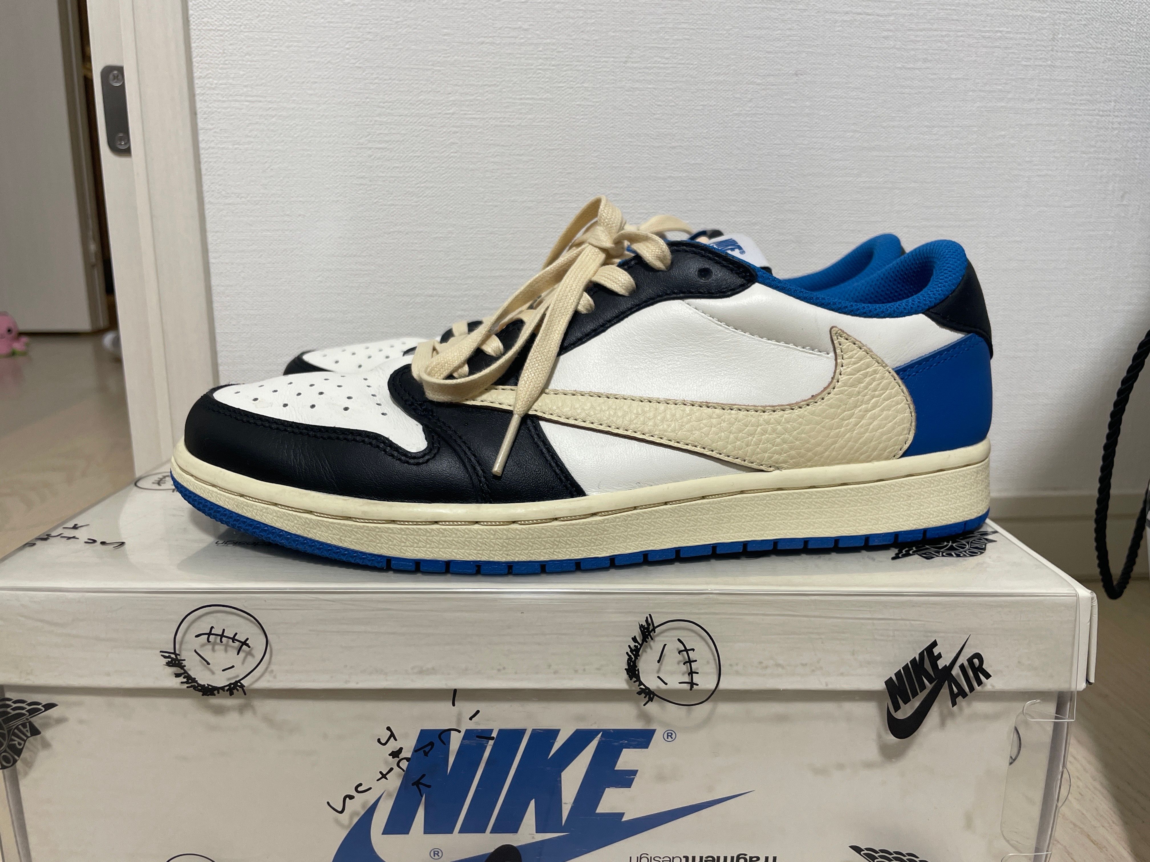 Travis Scott × fragment design × Nike Air Jordan 1 Low OG SP "Military Blue"
