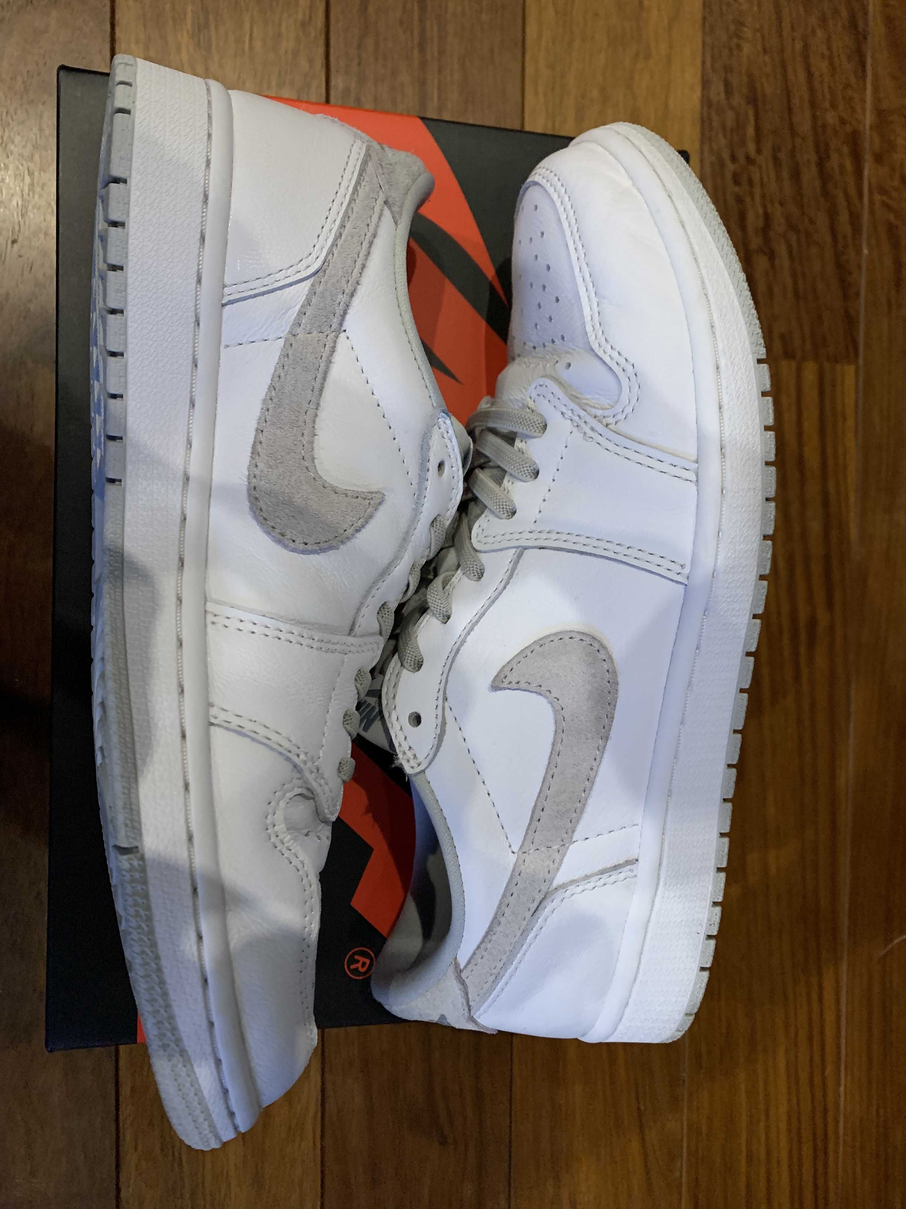 Nike Air Jordan 1 Low OG "Neutral Grey"