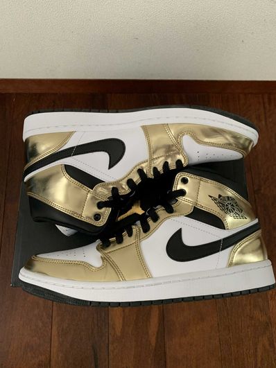 NIKE AIR JORDAN 1 MID SE "METALLIC GOLD"