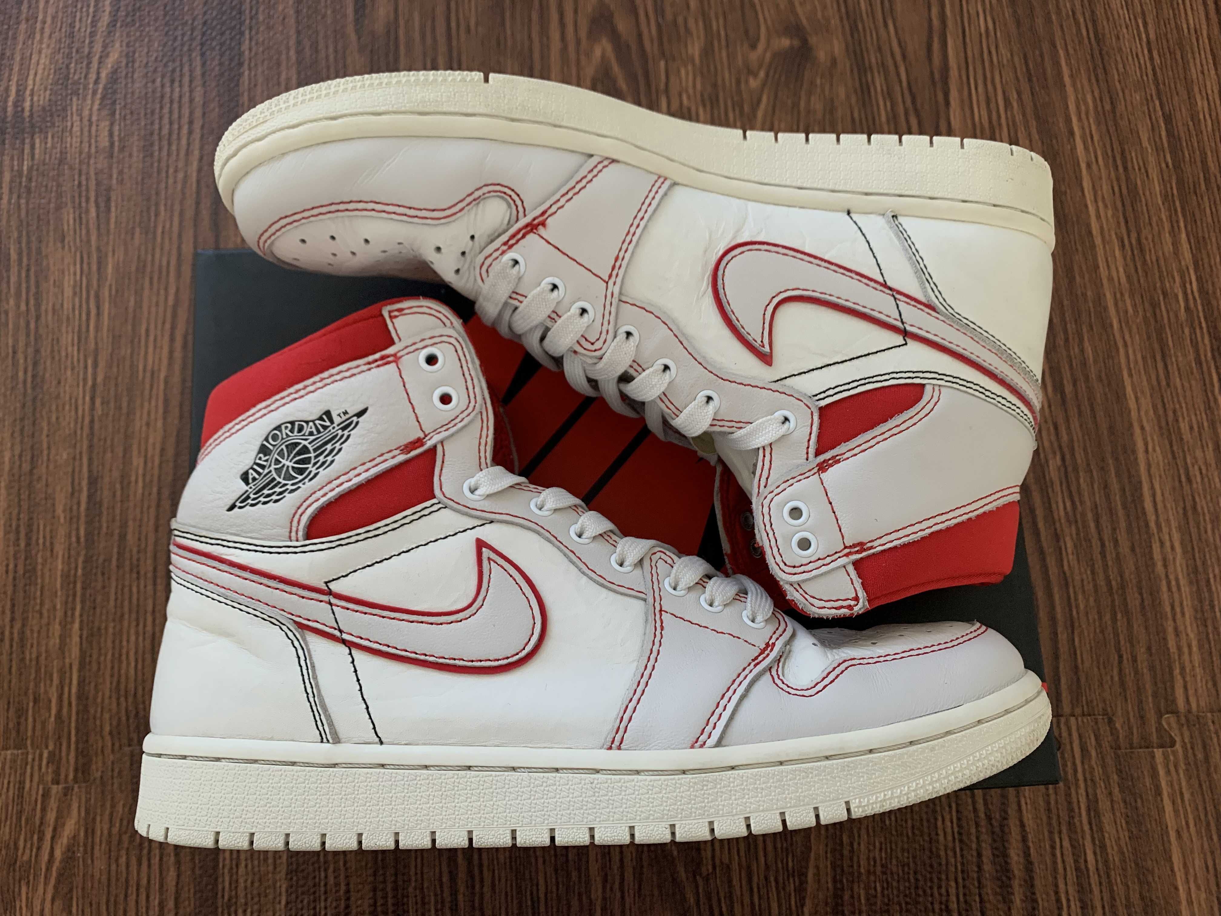 Nike Air Jordan 1 Retro High OG "Sail/University Red"     