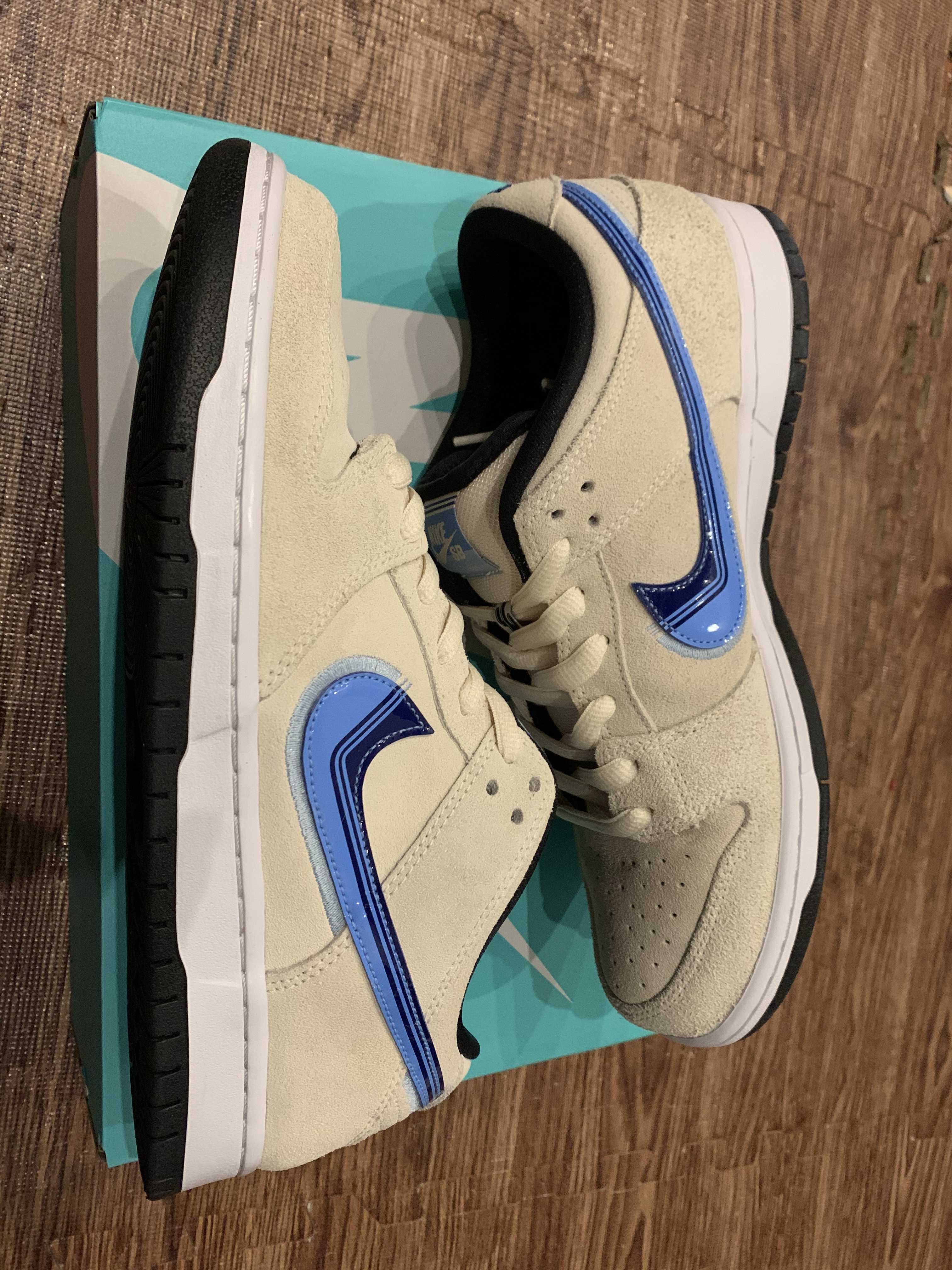 Nike SB Dunk Low "Light Cream"