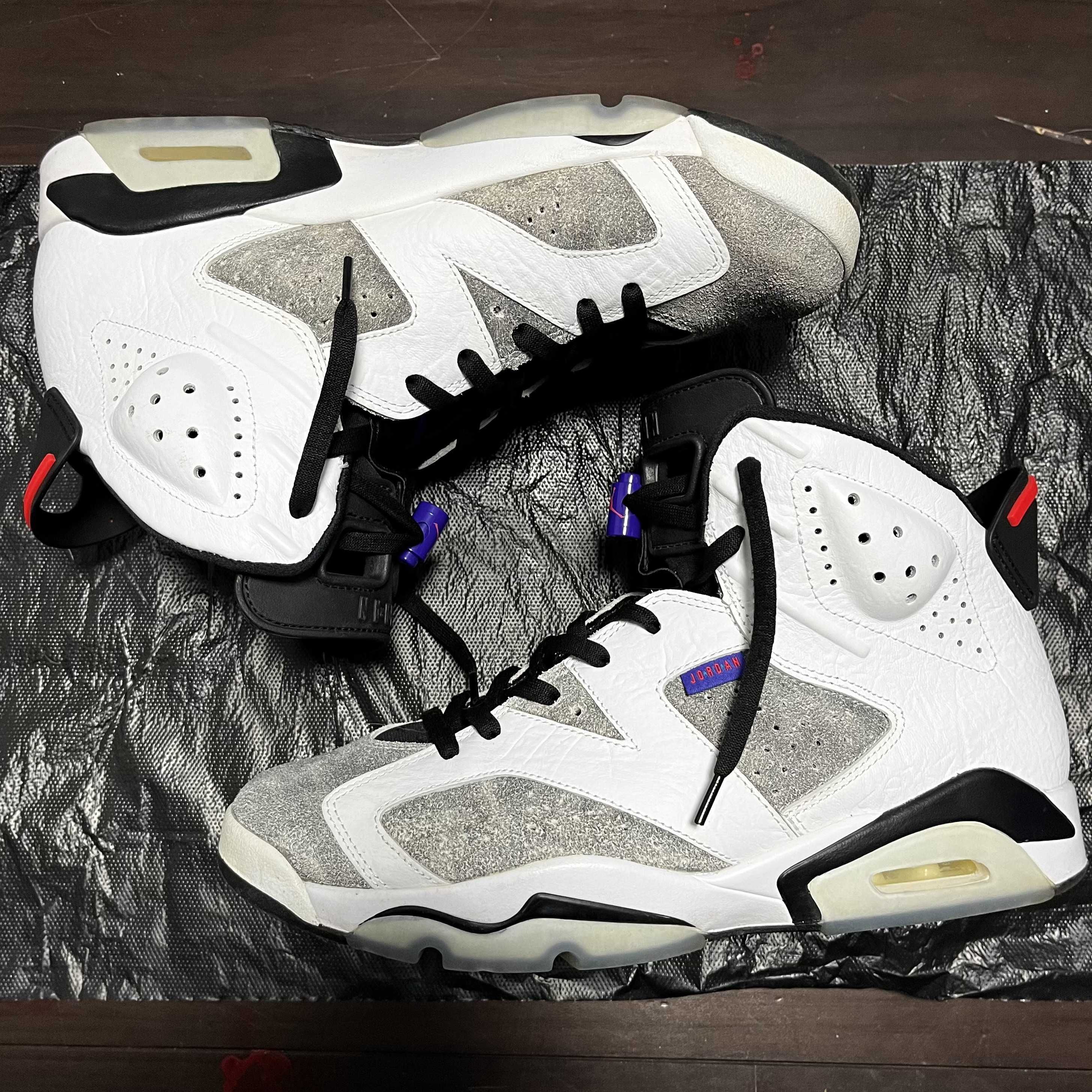 Nike Air Jordan 6 Retro "Flight Nostalgia"