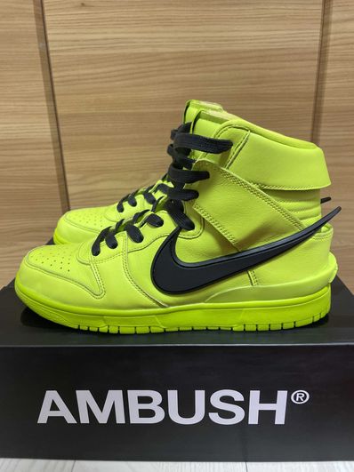 AMBUSH × NIKE DUNK HIGH "FLASH LIME"