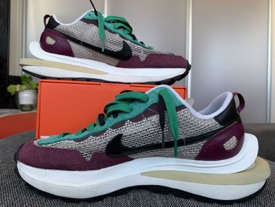 sacai × Nike Vapor Waffle "String/Red/Green"