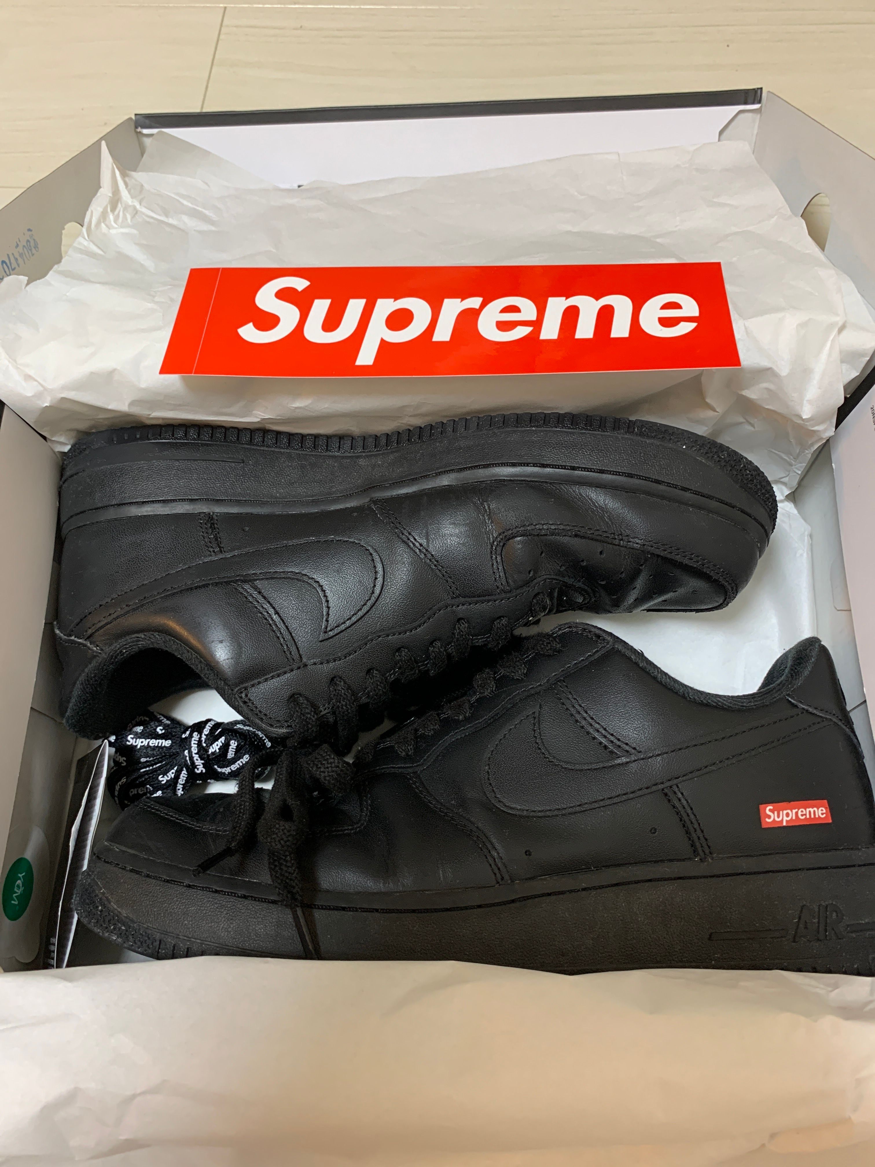 Supreme × Nike Air Force 1 Low "Black"