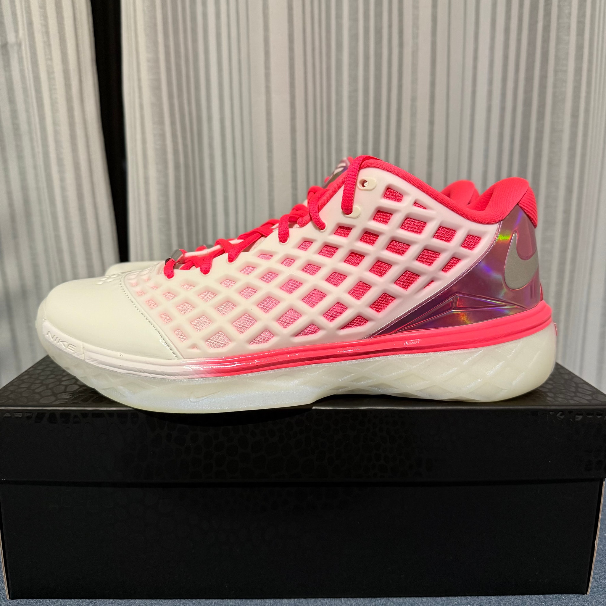 Nike Kobe 3 Low Protro "WNBA All-Star"