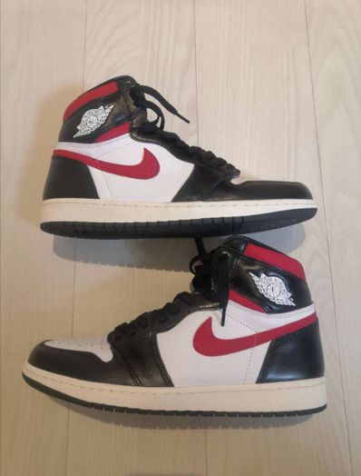 Nike Air Jordan 1 Retro High "Black/White/Sail/Gym Red"