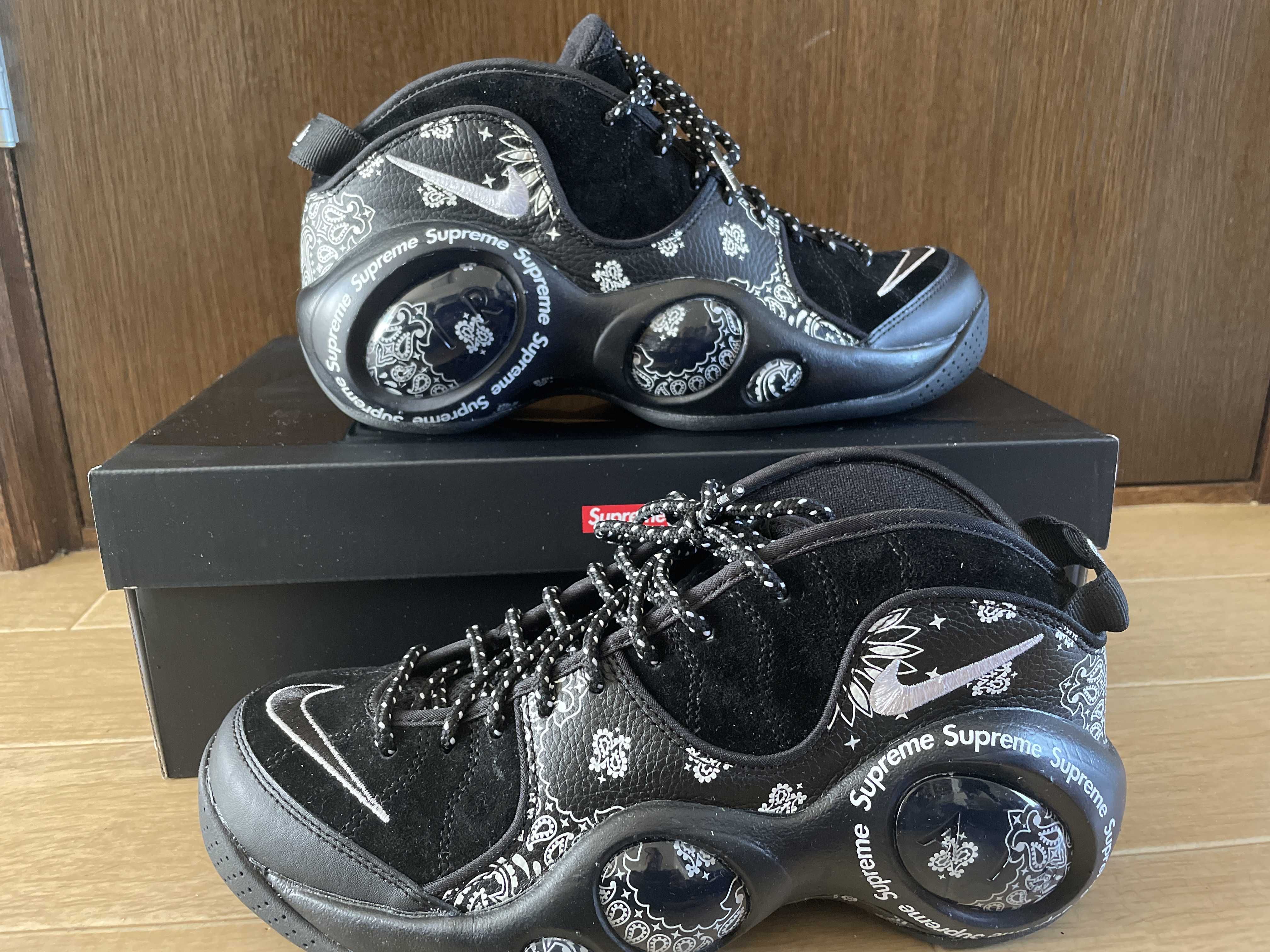 Supreme × Nike Air Zoom Flight 95 SP "Black/White"