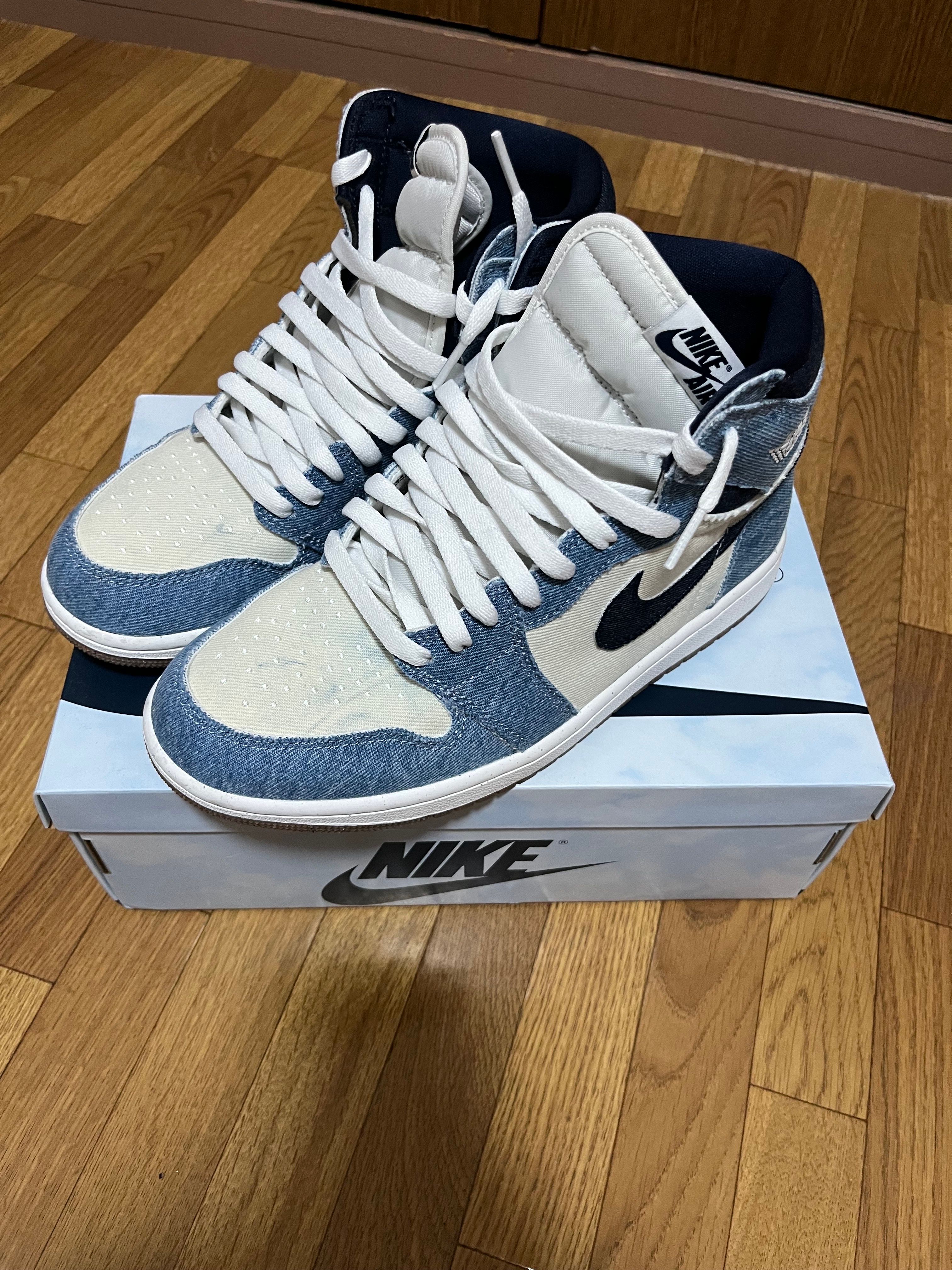 Nike Air Jordan 1 Retro High OG "Denim"