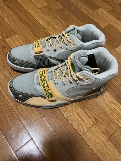Travis Scott × Nike Air Trainer 1 SP "Grey Haze and Dusty Sage"