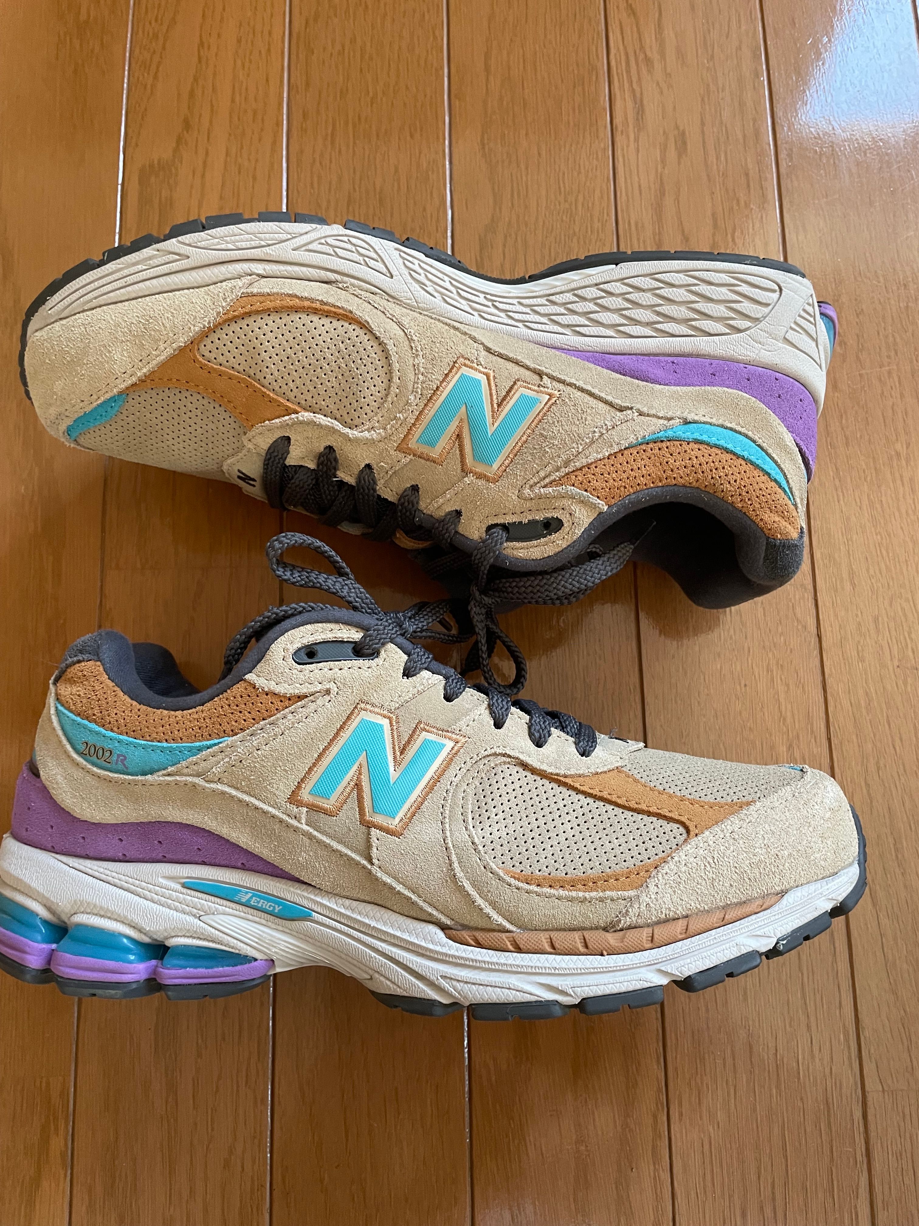 New Balance 2002R "Beige/Purple"