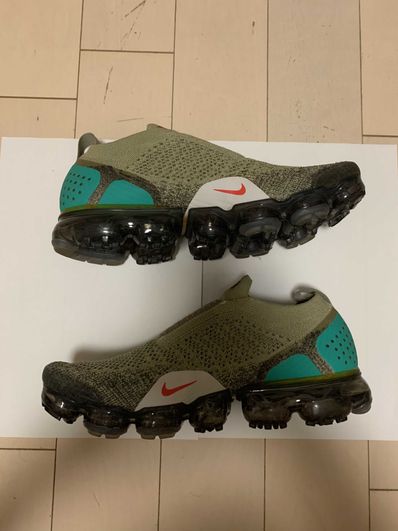 Nike Air Vapormax Moc 2 "Neutral Olive/Habanero Red"