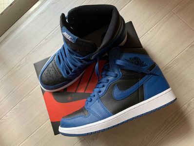 Nike Air Jordan 1 Retro High OG "Dark Marina Blue"