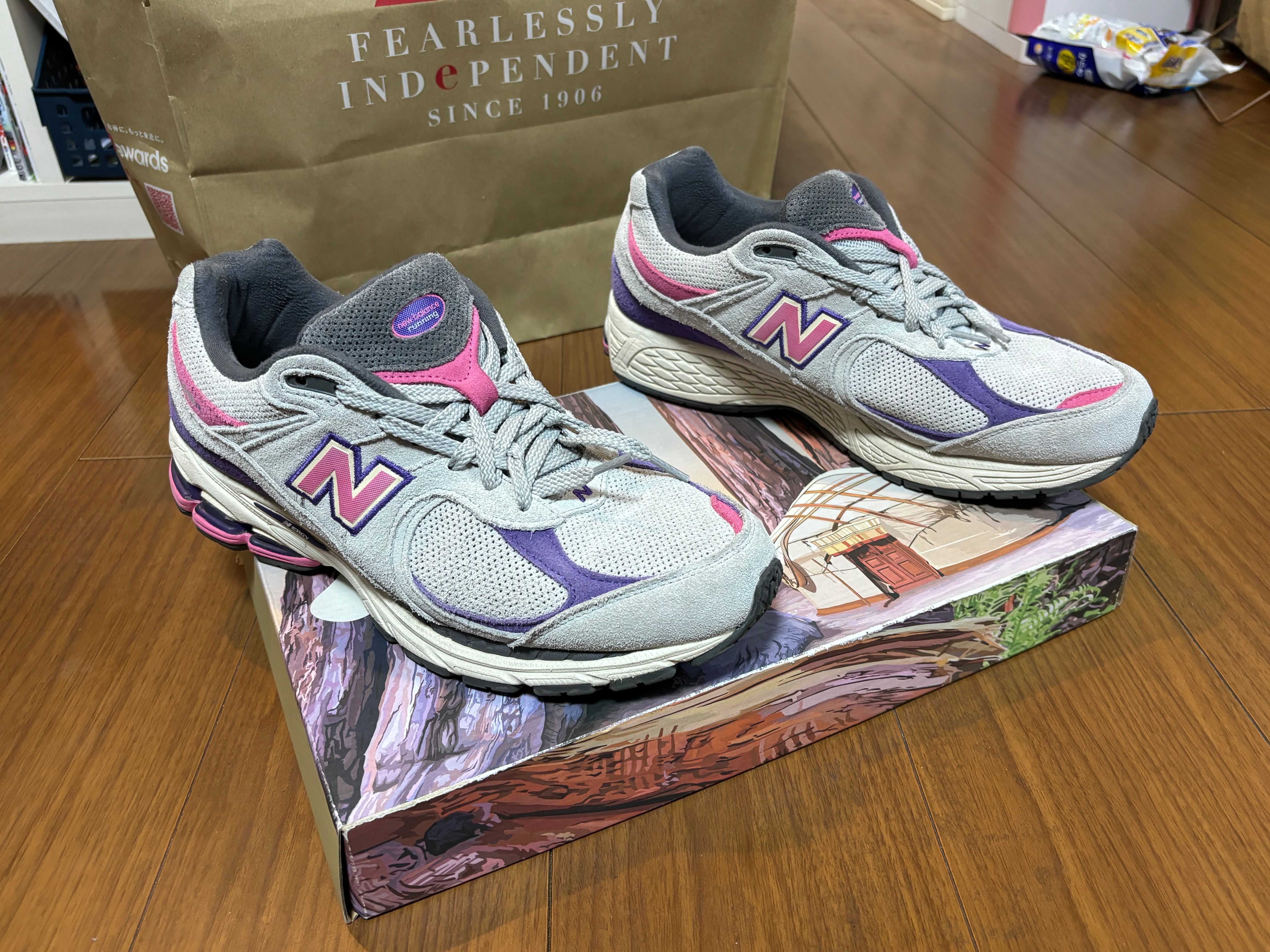New Balance 2002R "Gray/Pink"