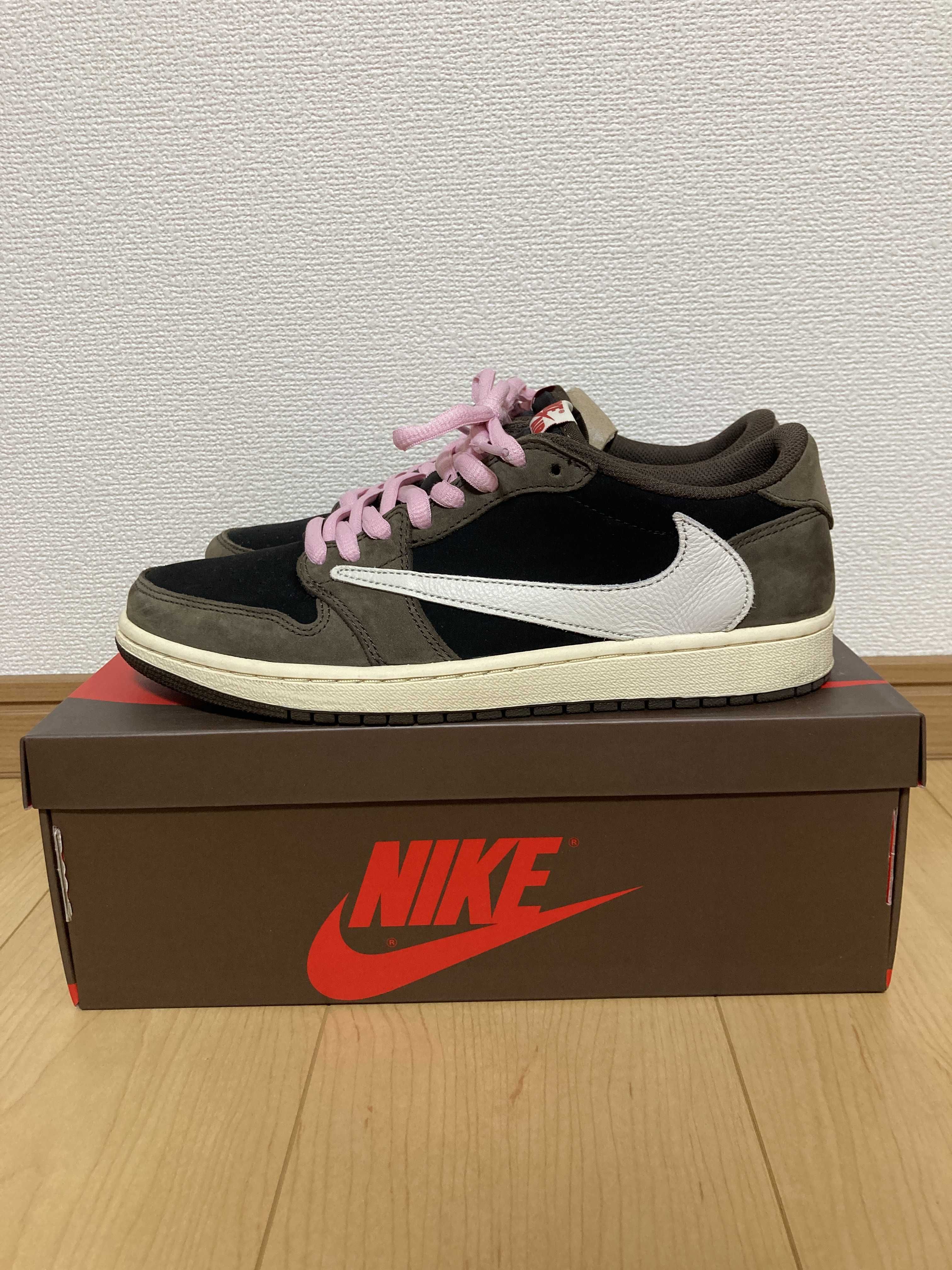Travis Scott × Nike Air Jordan 1 Low OG SP-T  "Black/Dark Mocha"