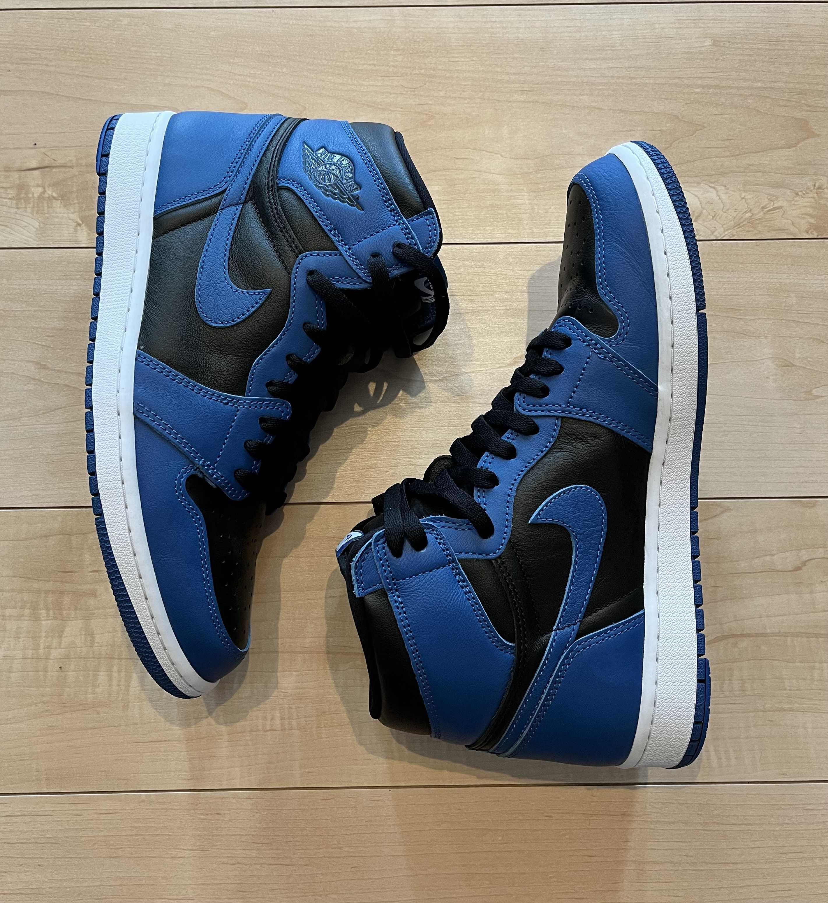 Nike Air Jordan 1 Retro High OG "Dark Marina Blue"