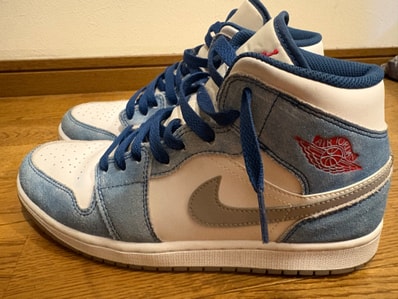 Nike Air Jordan 1 Mid SE "White/Hyper Royal/Red"