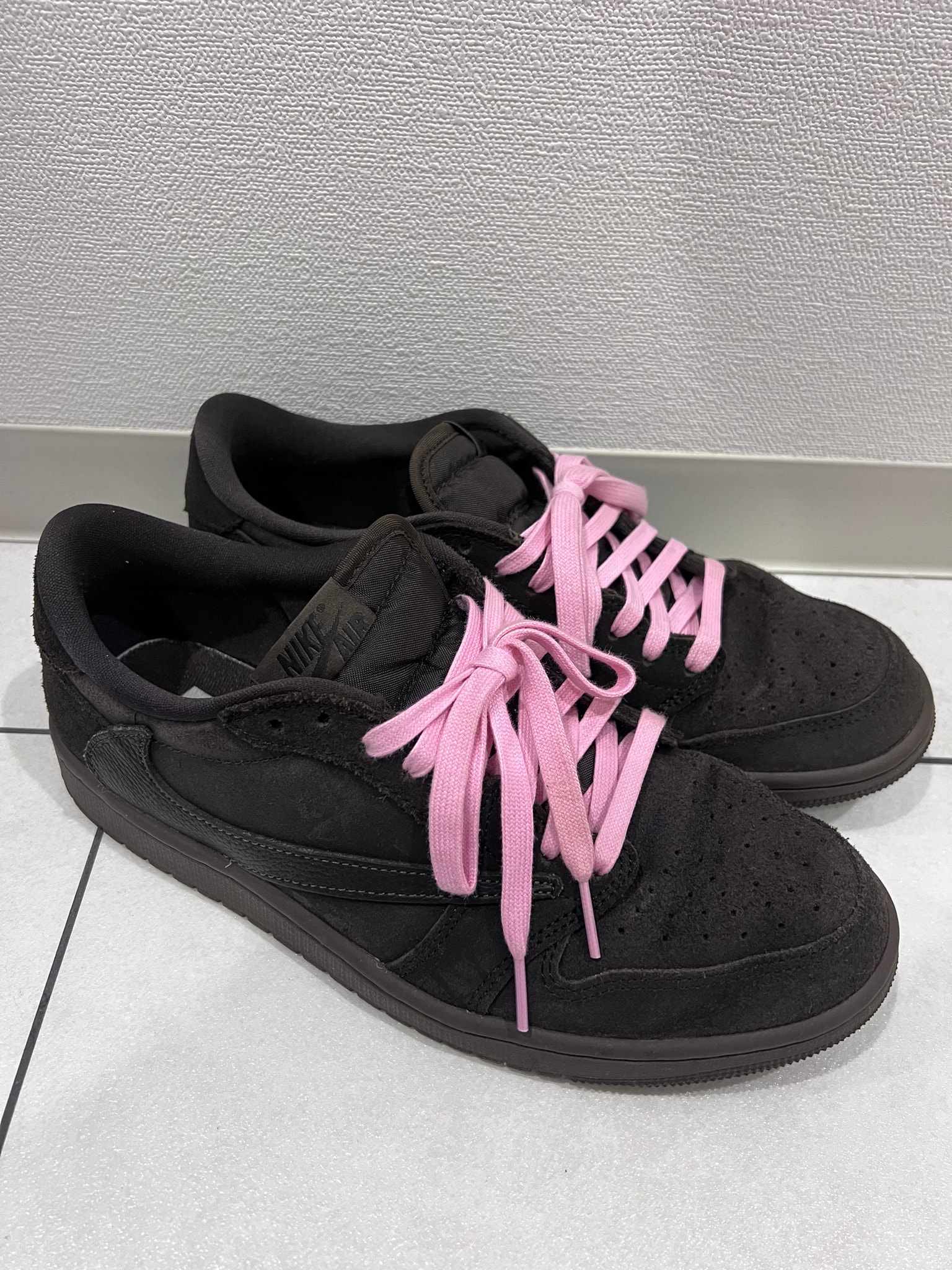 Travis Scott × Nike Air Jordan 1 Low OG SP "Velvet Brown and Dark Mocha"