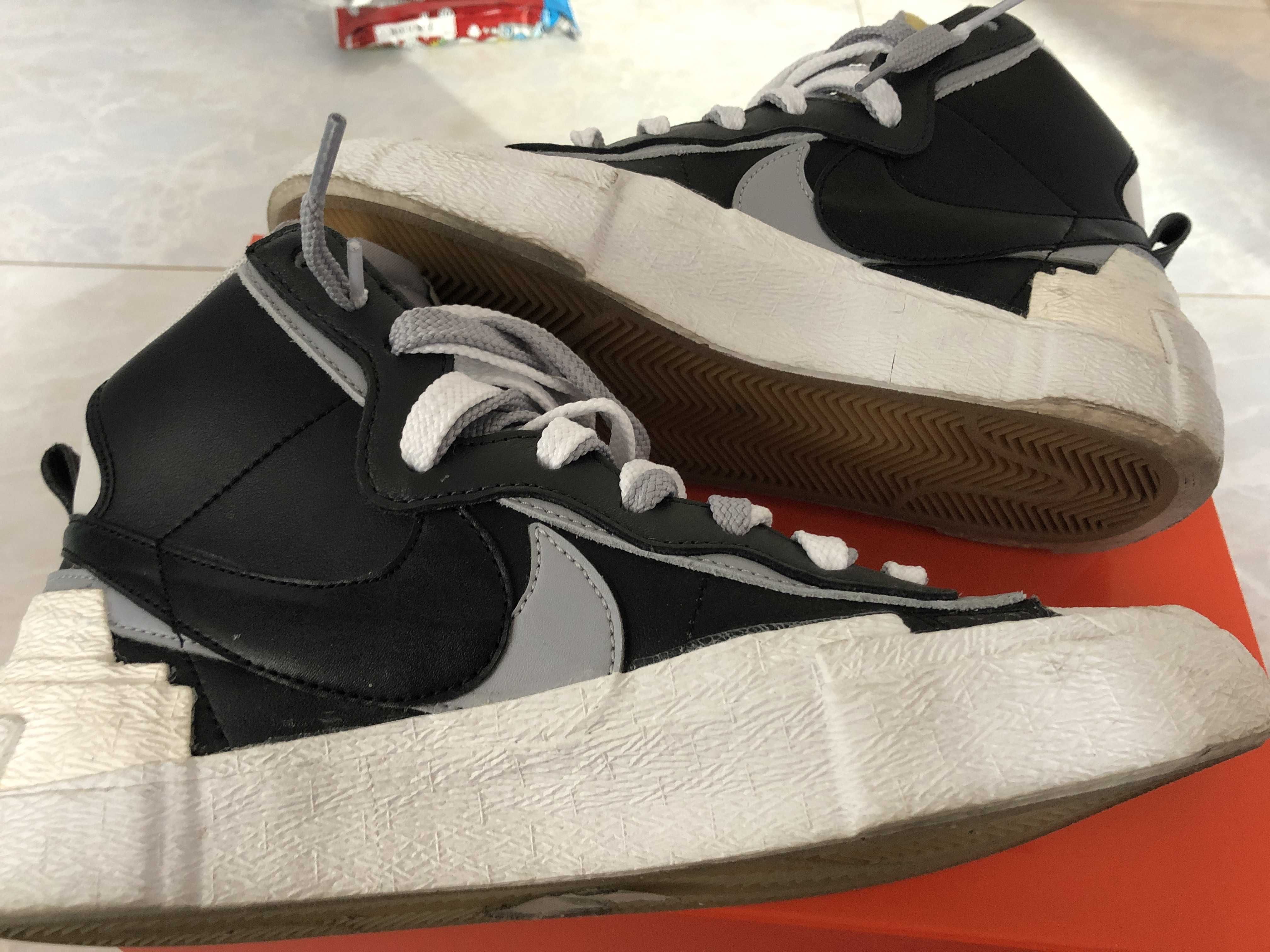 sacai × NIKE BLAZER MID "BLACK/WOLF GREY/WHITE"