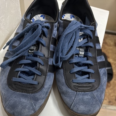 adidas London "Preloved Ink/Core Black/Gum"