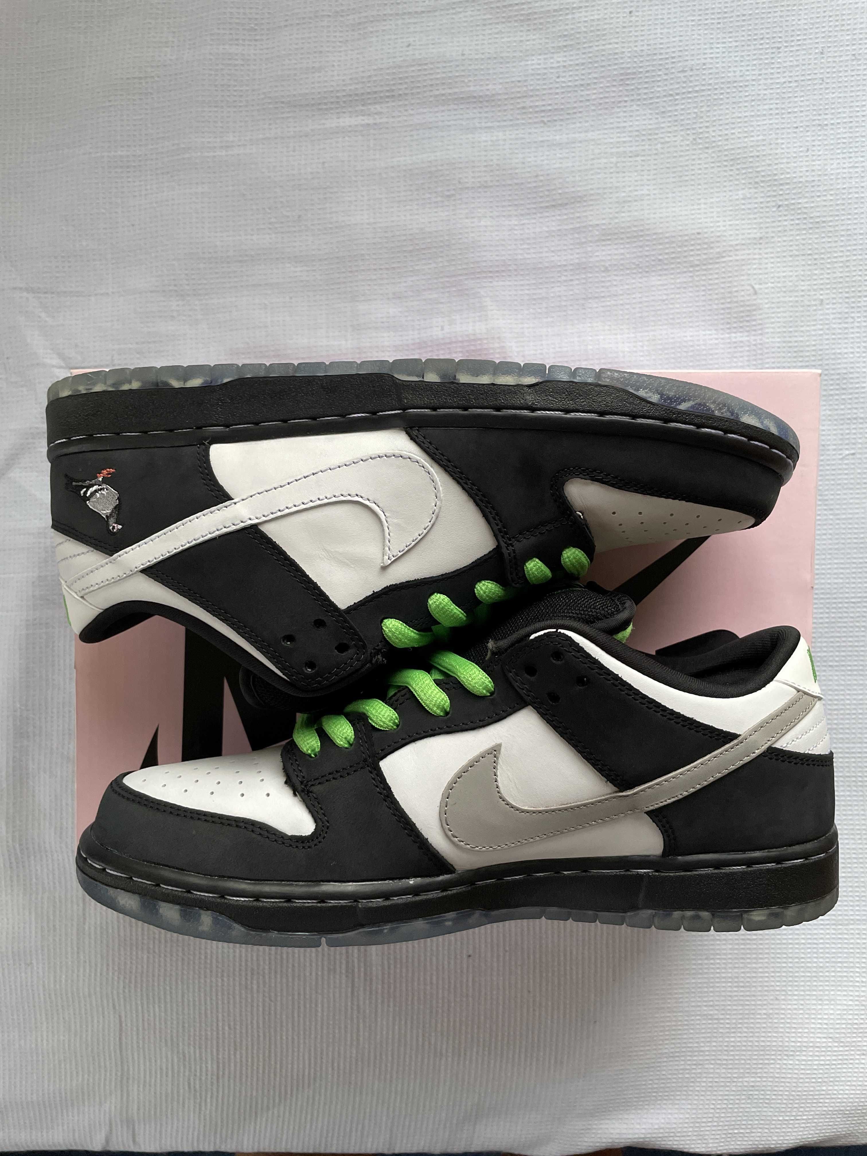 STAPLE × Nike SB Dunk Low "Pigeon Black/White"