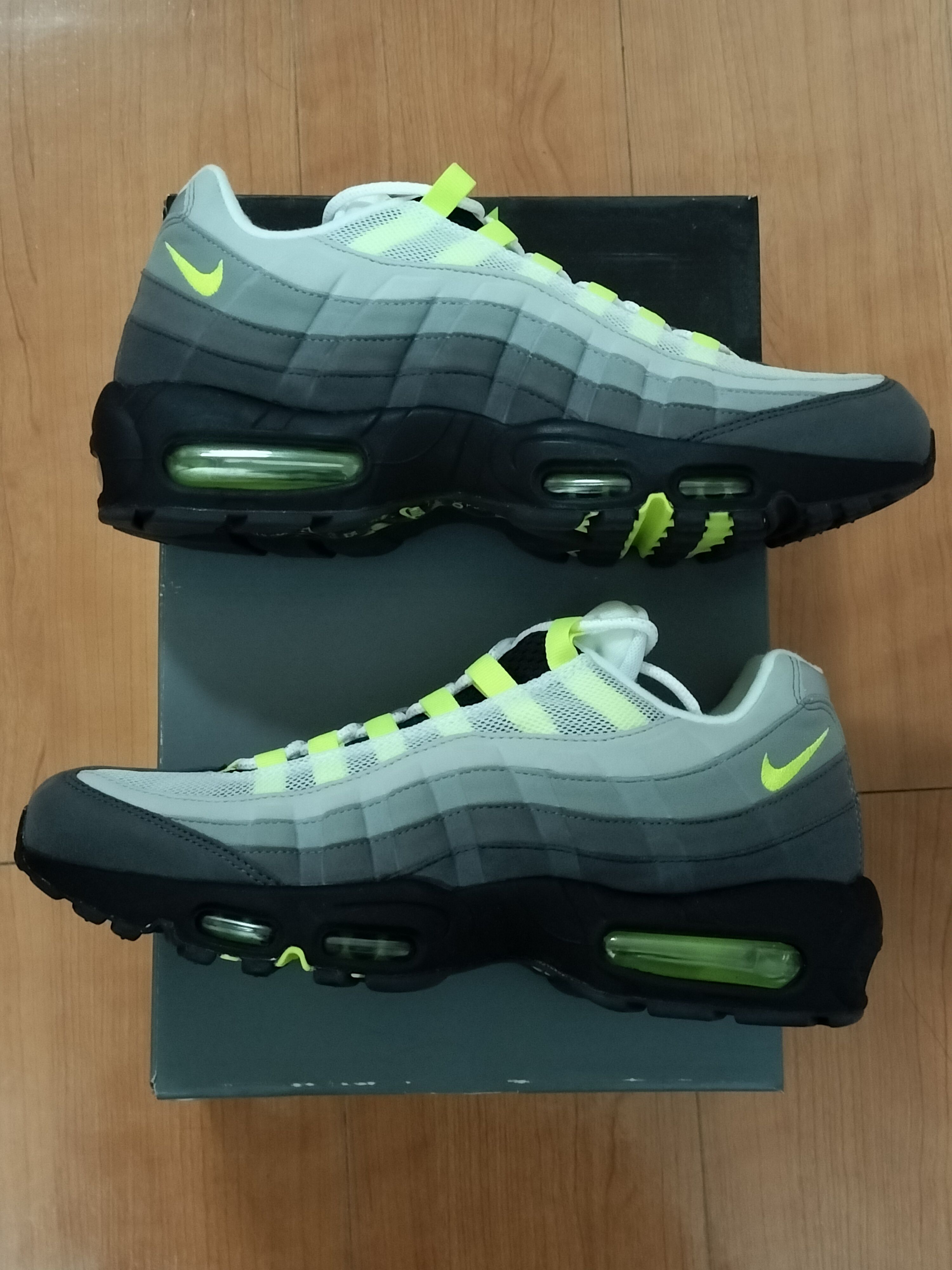 Nike Air Max OG "Yellow Gradation" (2015)