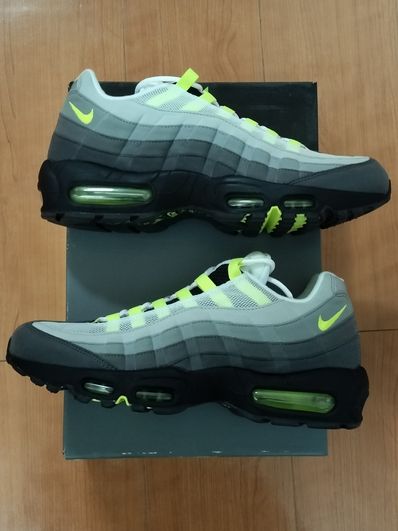 Nike Air Max OG "Yellow Gradation" (2015)