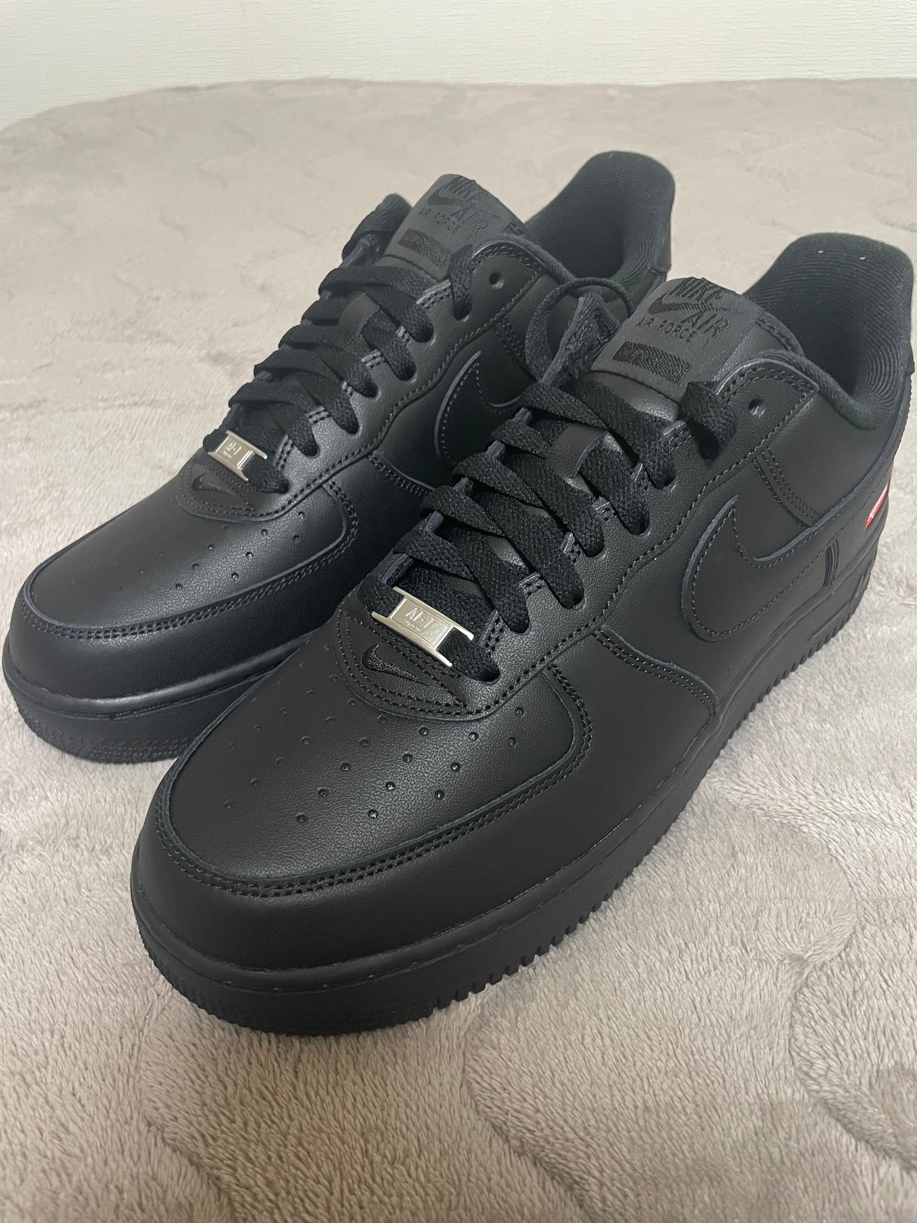 Supreme × Nike Air Force 1 Low "Black"
