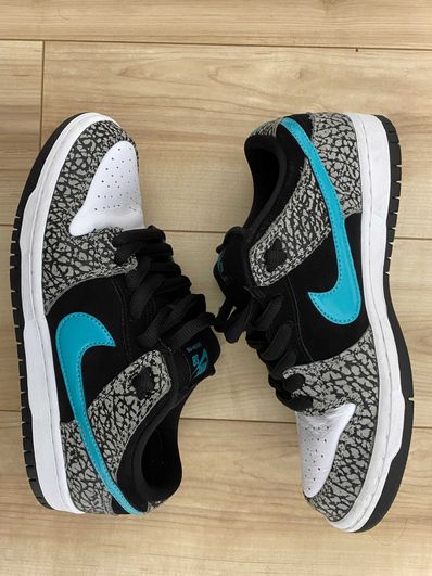 Nike SB Dunk Low "Elephant/Safari"