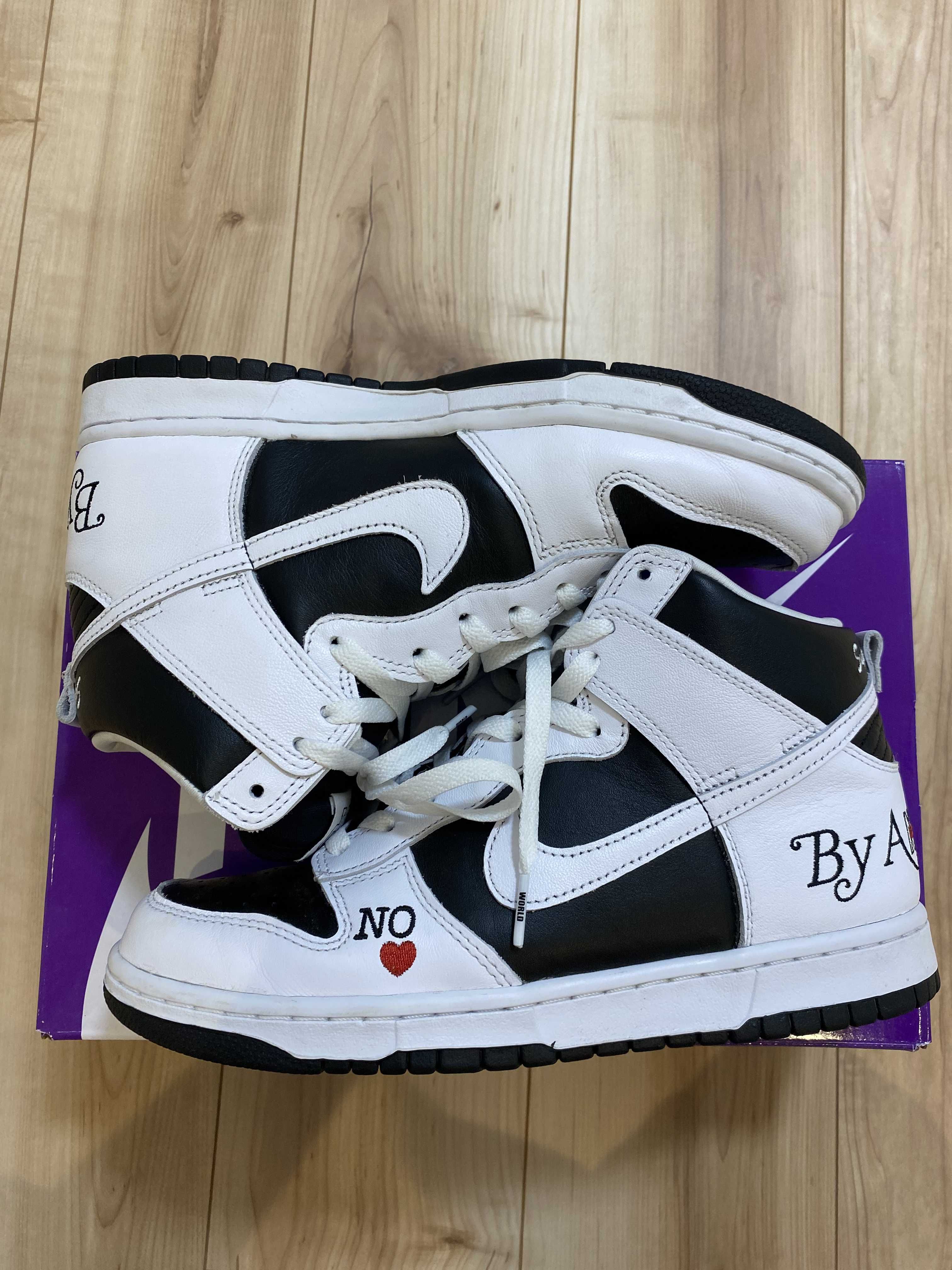 Supreme × Nike SB Dunk High By Any Means "White Black"