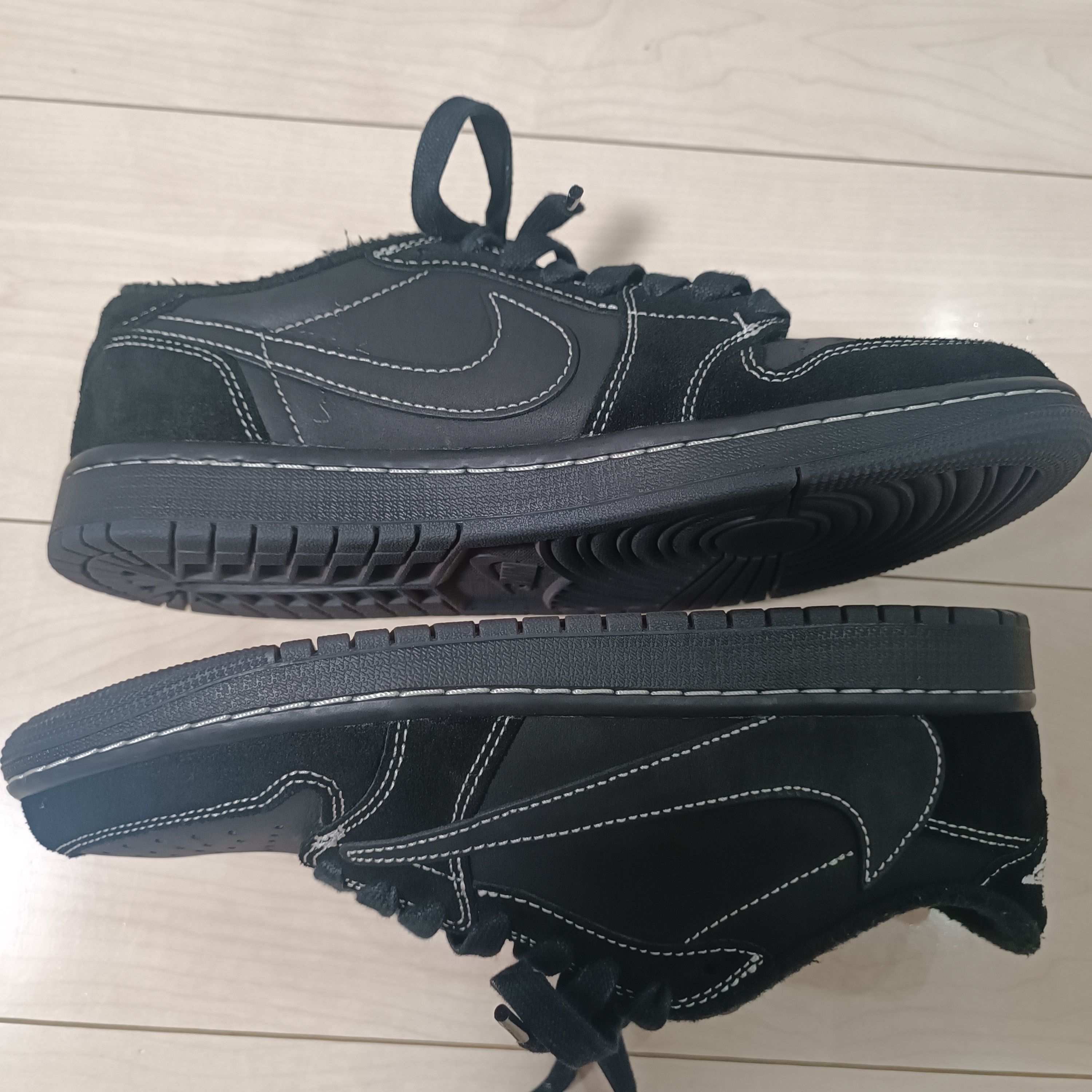Travis Scott × Nike Air Jordan 1 Low OG SP "Black Phantom"