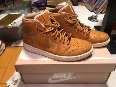 Nike Air Jordan 1 Retro High "Pinnacle Vachetta Tan"