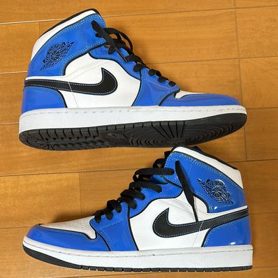 Nike Air Jordan 1 Mid SE "Signal Blue"