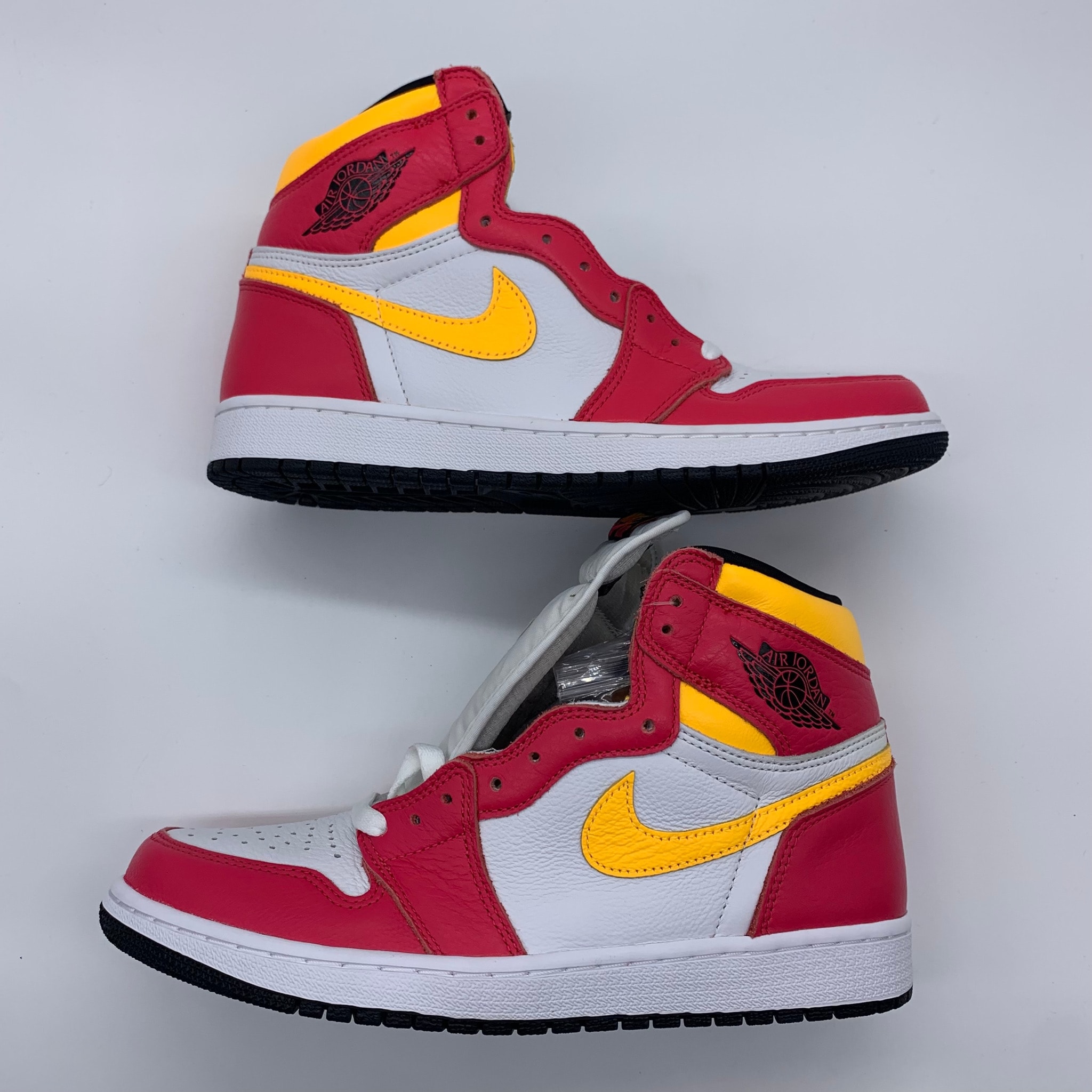 Nike Air Jordan 1 High OG "Light Fusion Red"