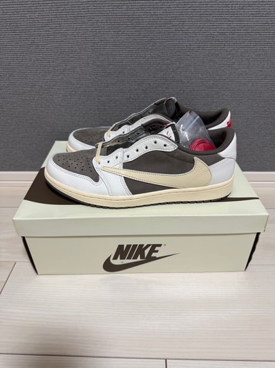 Travis Scott × Nike Air Jordan 1 Low OG SP "Reverse Mocha/Sail and Ridgerock"