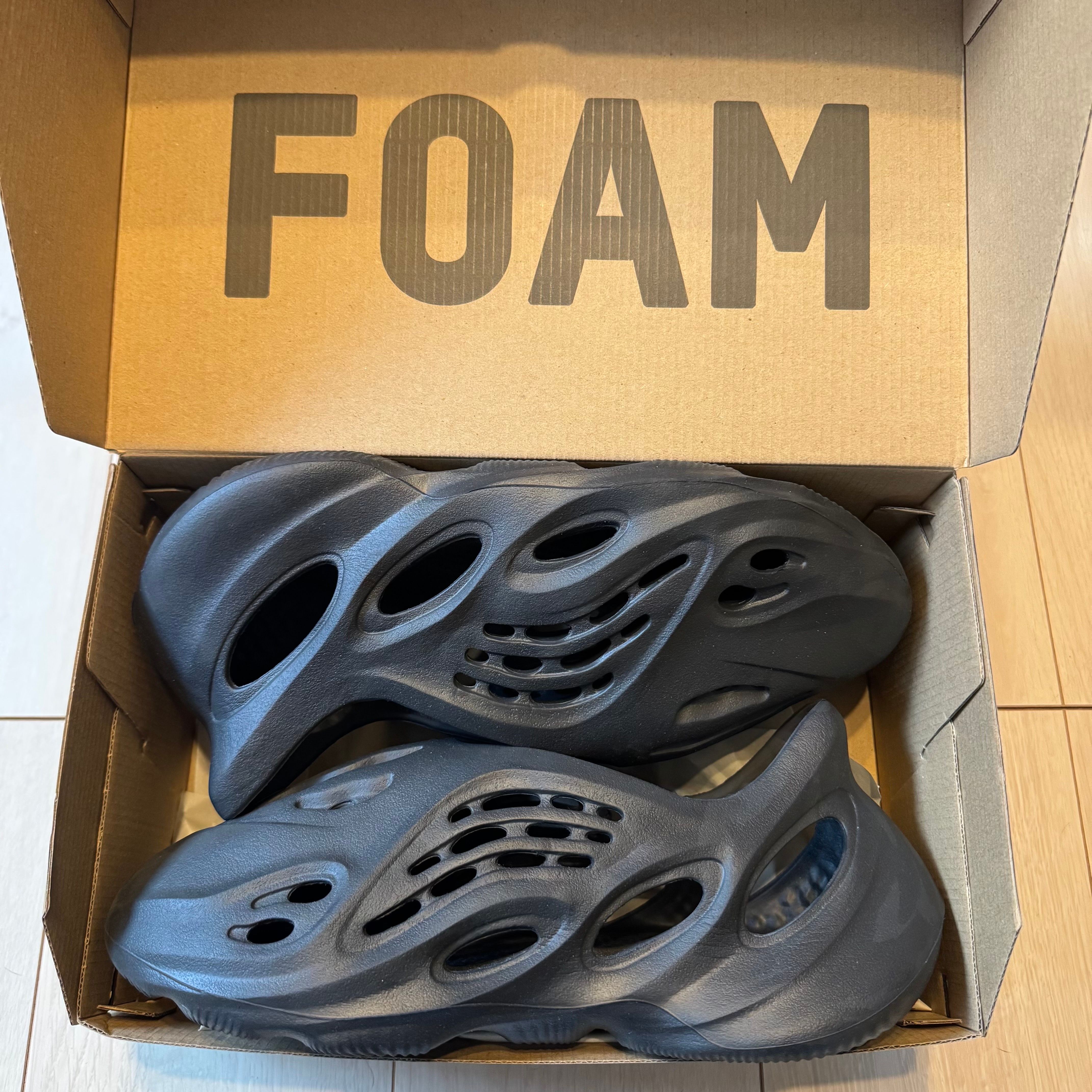 adidas YEEZY Foam Runner "Onyx"